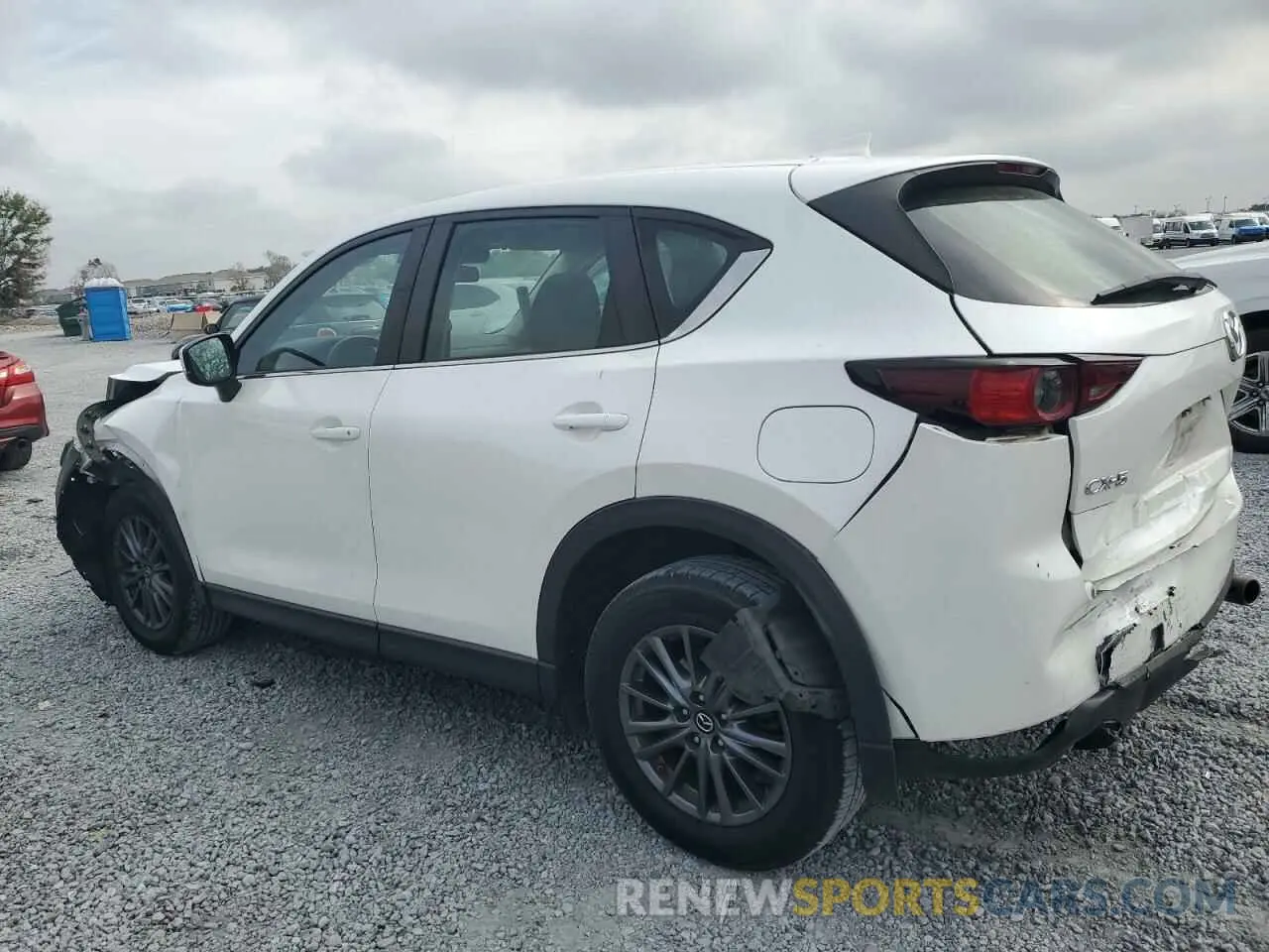 2 fotografías del automóvil dañado JM3KFABM7L0746275 MAZDA CX-5 2020
