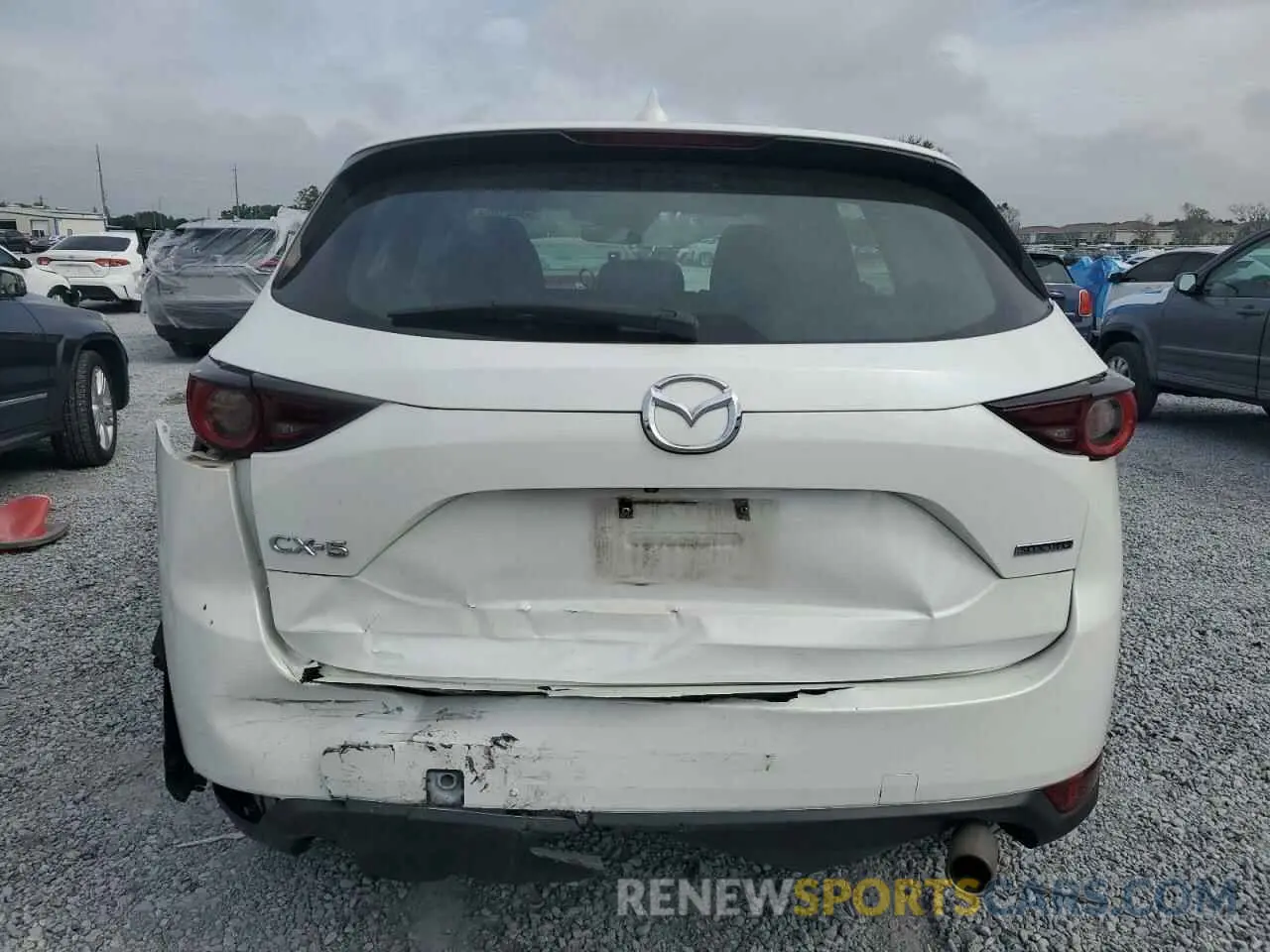 6 fotografías del automóvil dañado JM3KFABM7L0746275 MAZDA CX-5 2020