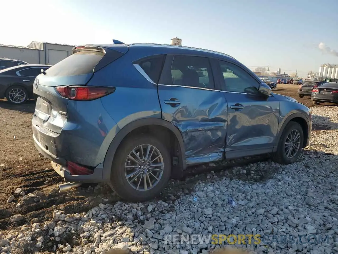 3 fotografías del automóvil dañado JM3KFABM7L0754313 MAZDA CX-5 2020
