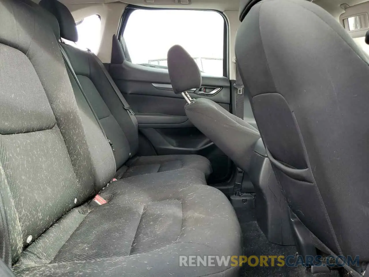 10 fotografías del automóvil dañado JM3KFABMXL0866166 MAZDA CX-5 2020