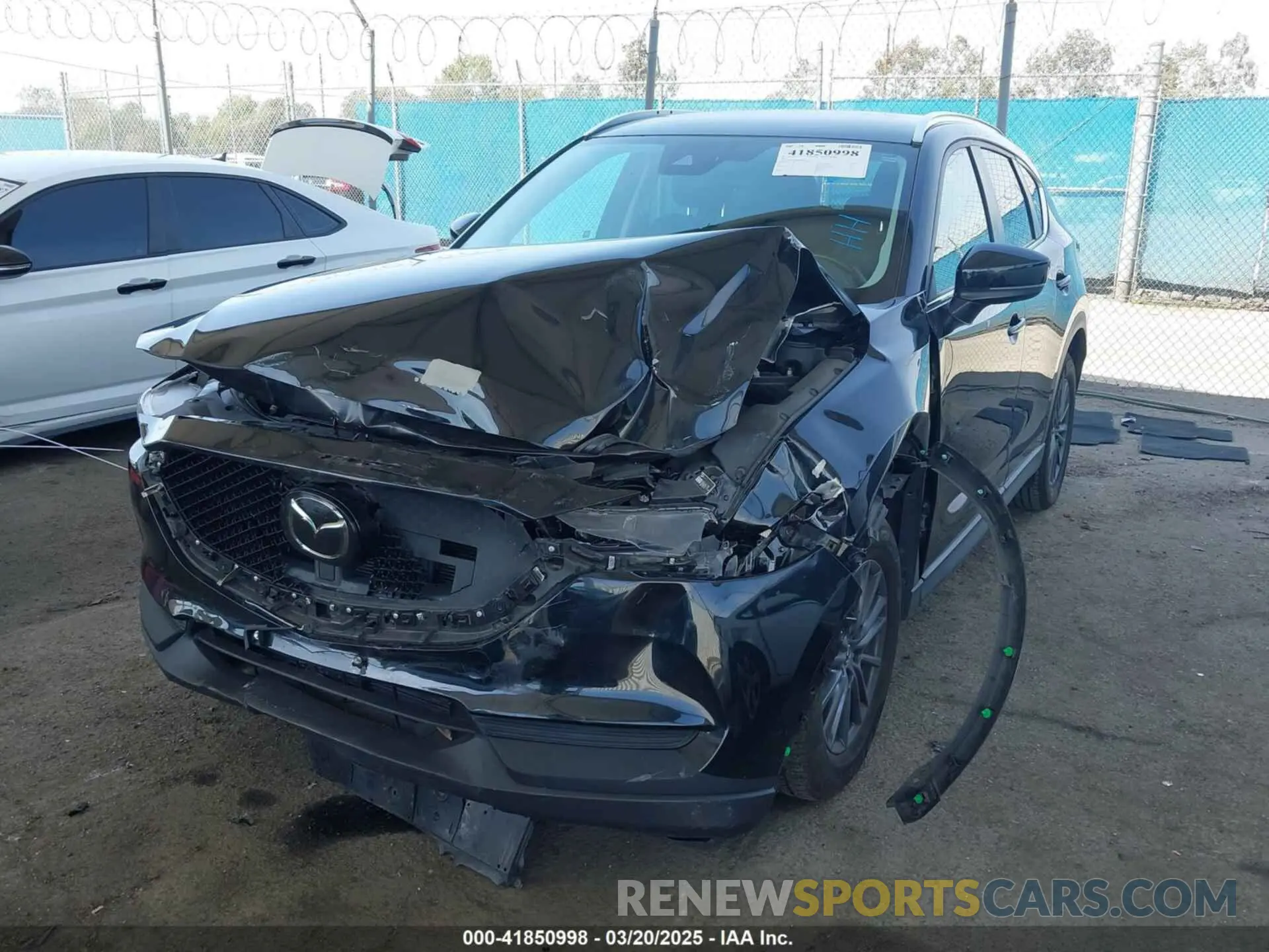 6 fotografías del automóvil dañado JM3KFACM0L0804998 MAZDA CX-5 2020