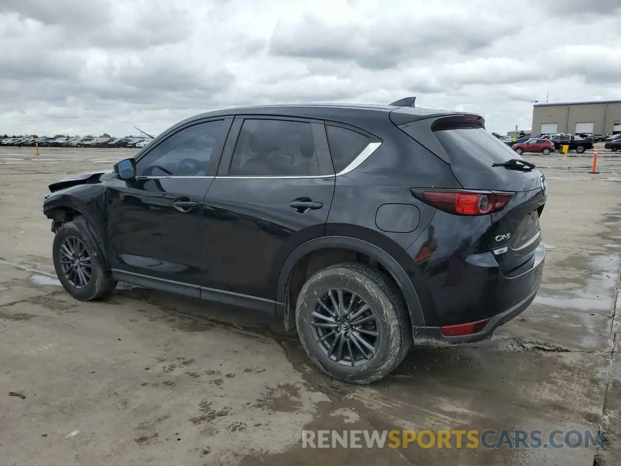 2 fotografías del automóvil dañado JM3KFACM1L0735335 MAZDA CX-5 2020