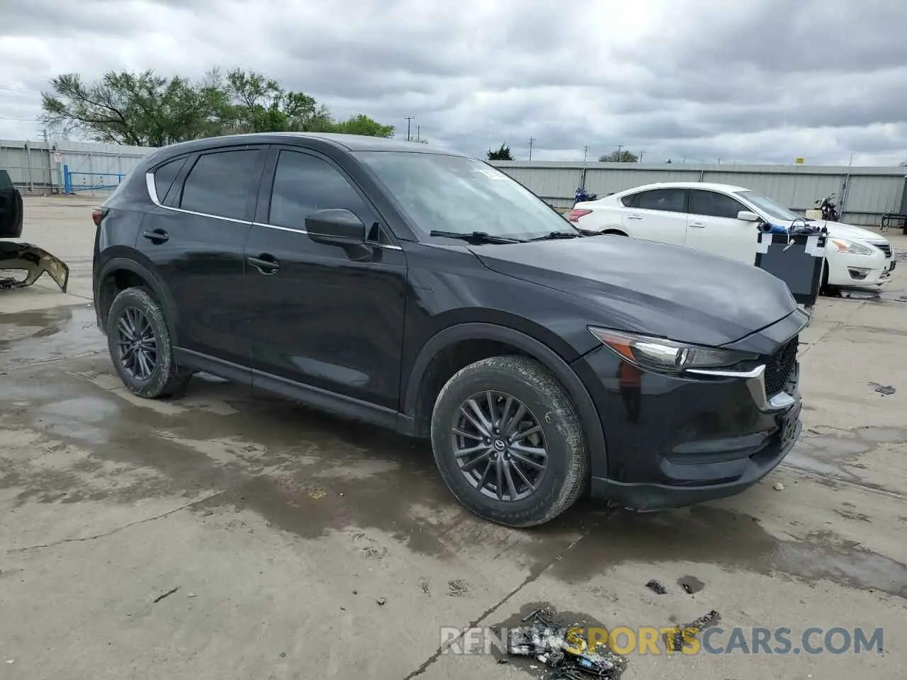 4 fotografías del automóvil dañado JM3KFACM1L0735335 MAZDA CX-5 2020