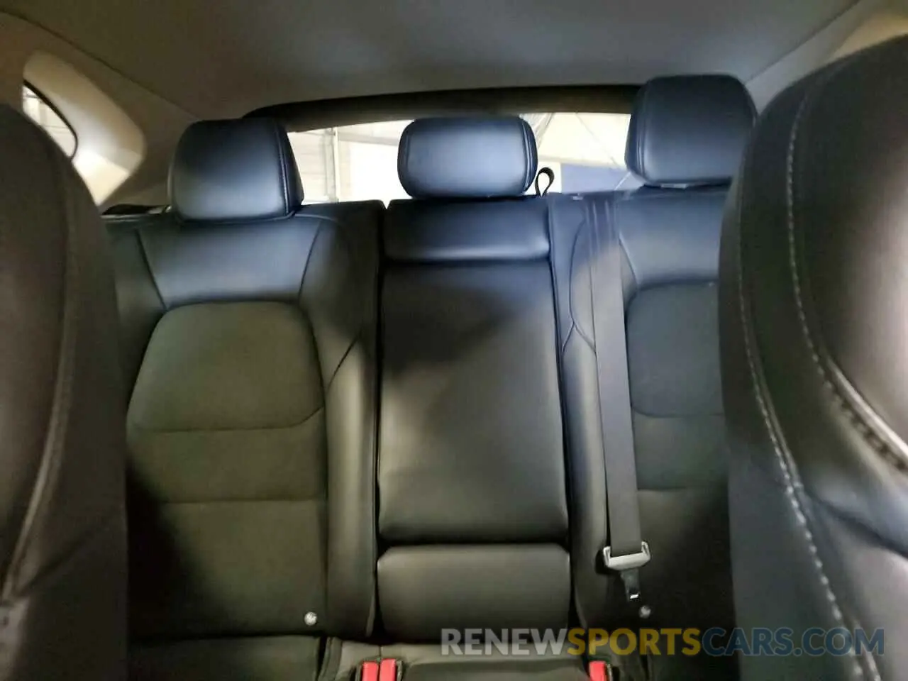 10 fotografías del automóvil dañado JM3KFACM1L0768402 MAZDA CX-5 2020