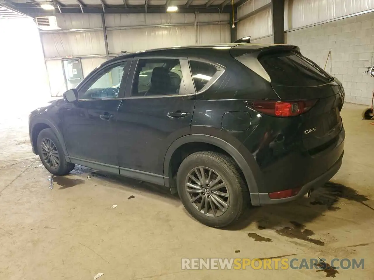 2 fotografías del automóvil dañado JM3KFACM1L0768402 MAZDA CX-5 2020