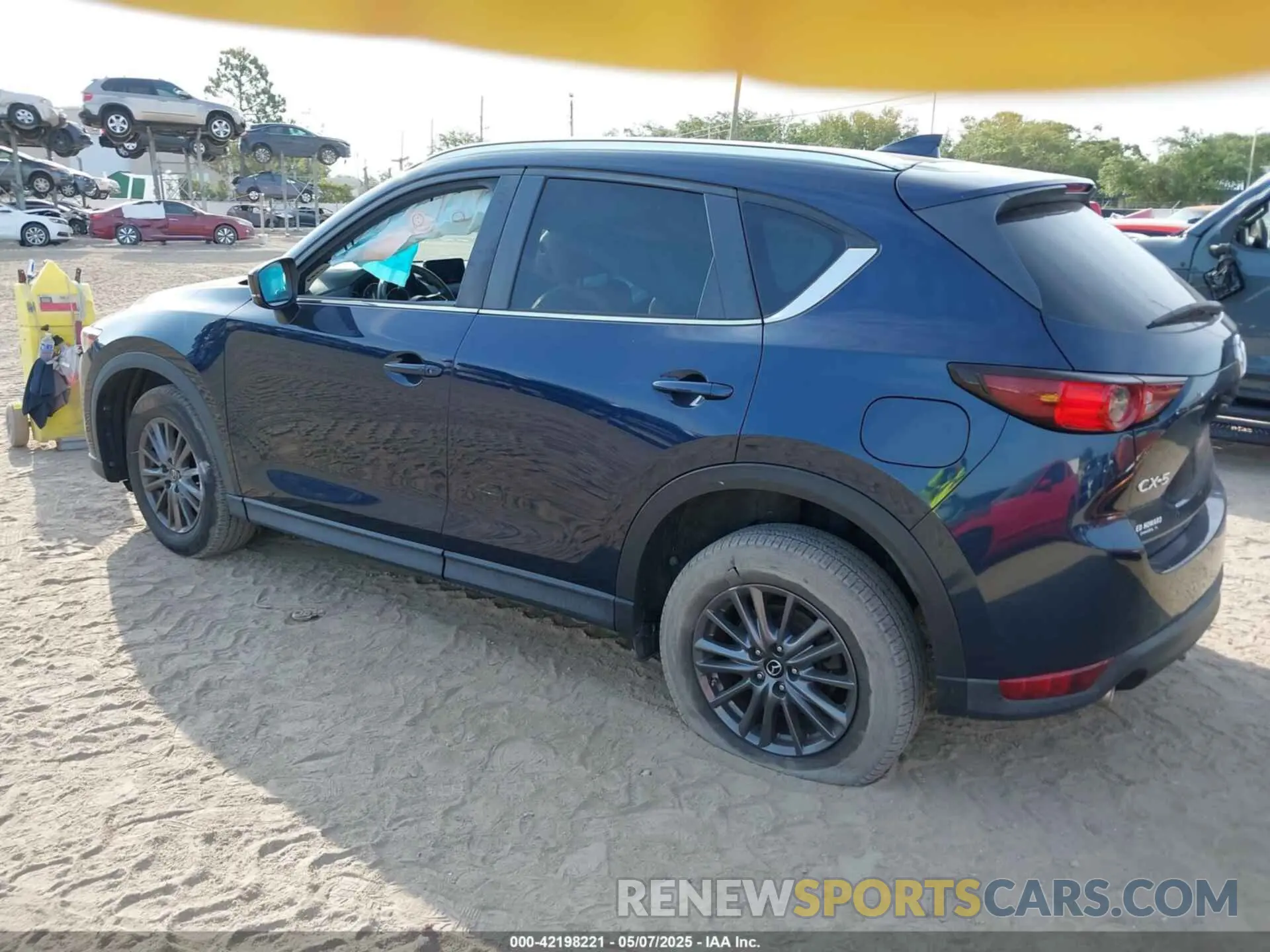 3 fotografías del automóvil dañado JM3KFACM1L0832468 MAZDA CX-5 2020