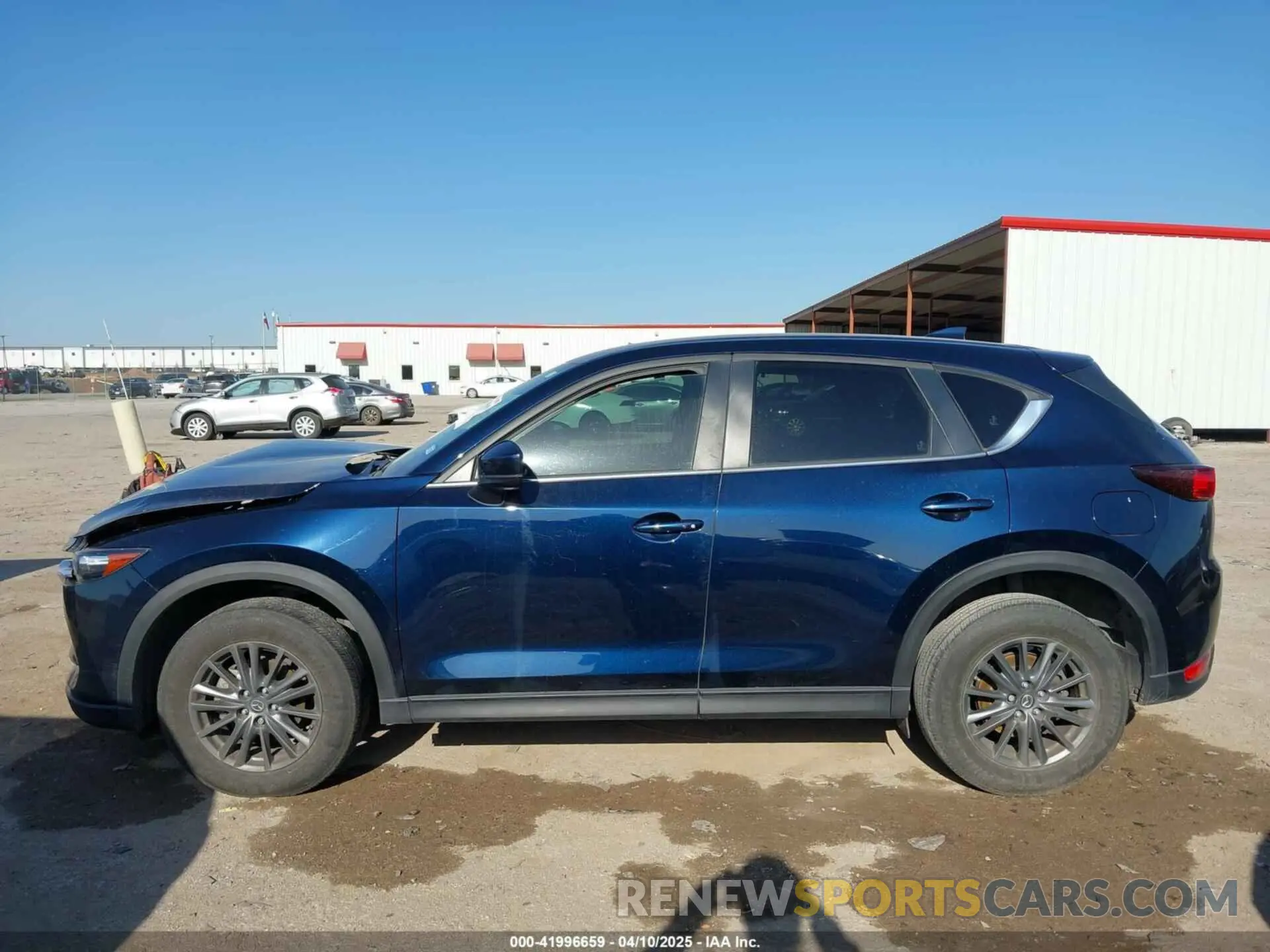 14 fotografías del automóvil dañado JM3KFACM2L0746327 MAZDA CX-5 2020
