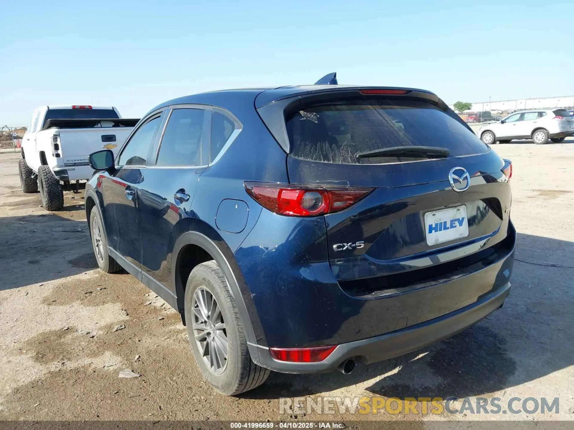 3 fotografías del automóvil dañado JM3KFACM2L0746327 MAZDA CX-5 2020