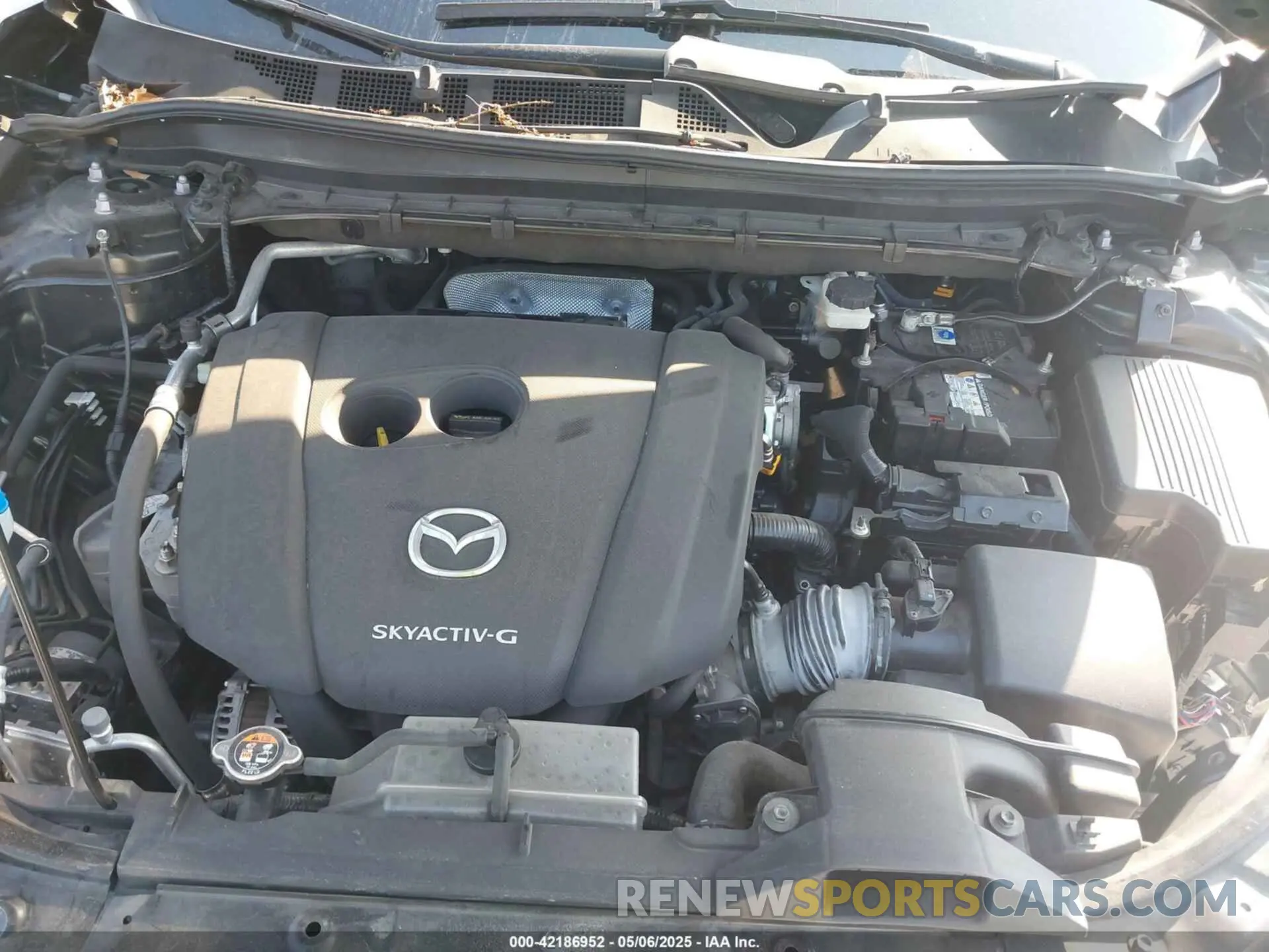 10 fotografías del automóvil dañado JM3KFACM2L0770241 MAZDA CX-5 2020