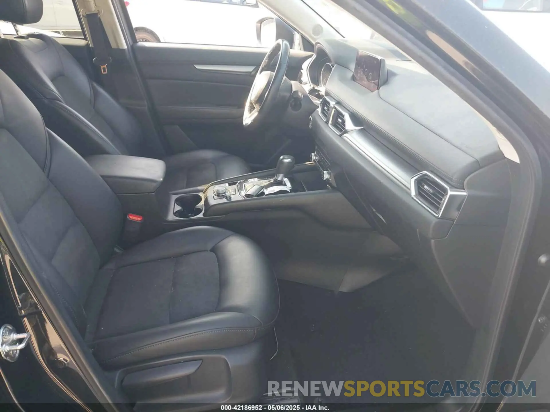 5 fotografías del automóvil dañado JM3KFACM2L0770241 MAZDA CX-5 2020