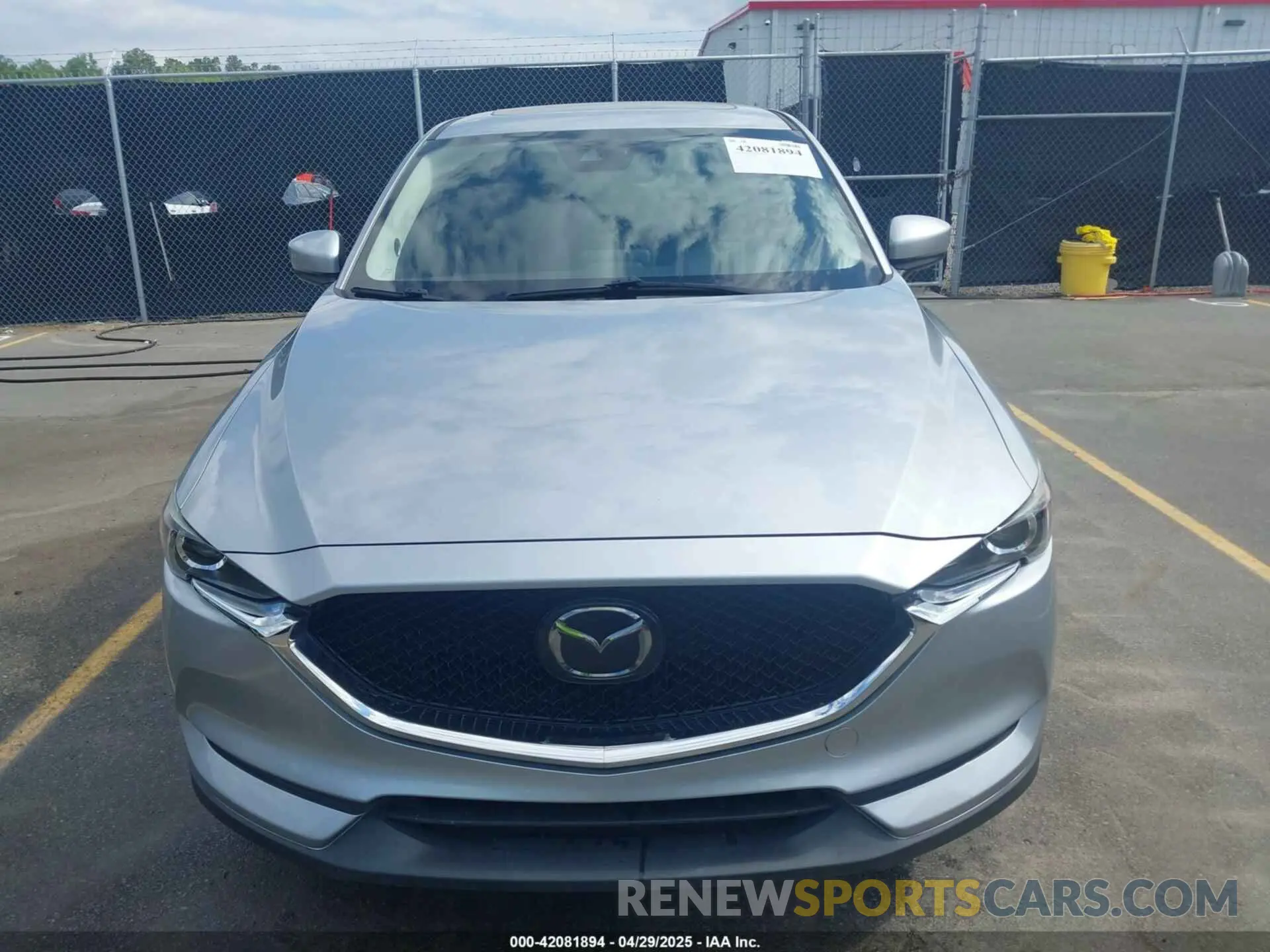 12 fotografías del automóvil dañado JM3KFACM2L1782061 MAZDA CX-5 2020