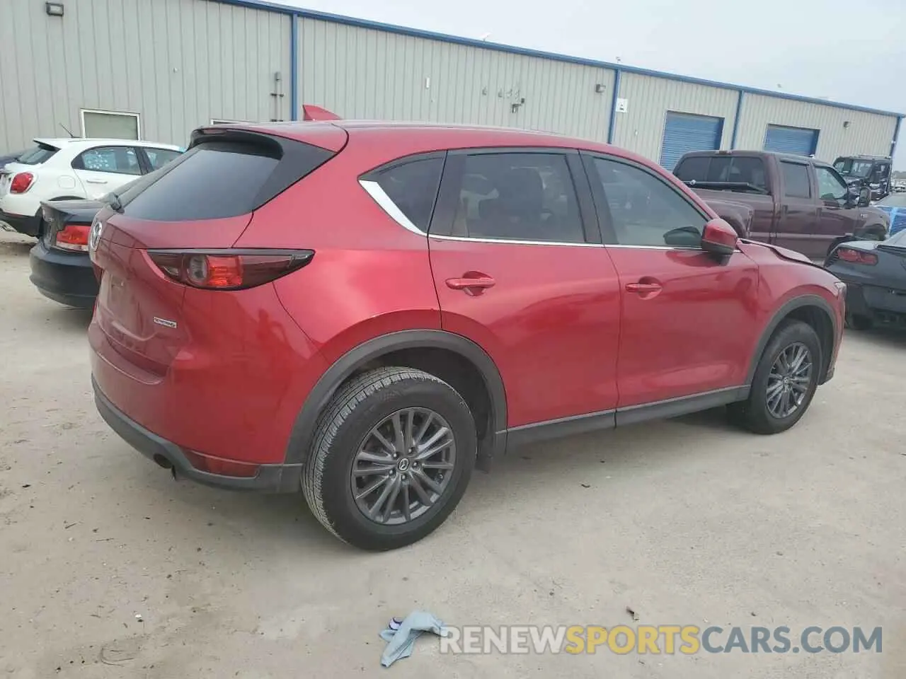 3 fotografías del automóvil dañado JM3KFACM2L1834465 MAZDA CX-5 2020