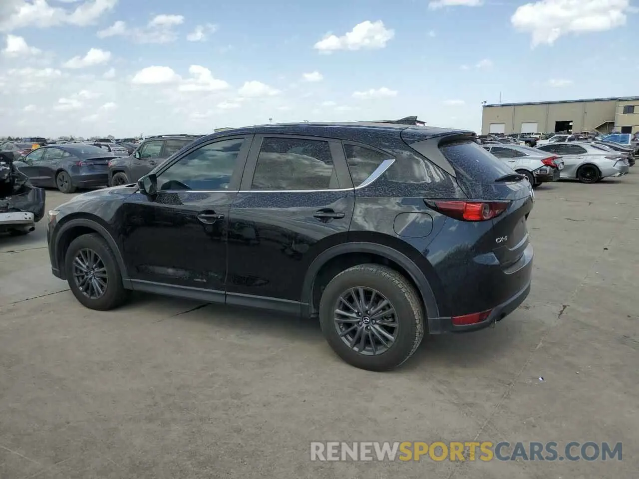 2 fotografías del automóvil dañado JM3KFACM3L0833007 MAZDA CX-5 2020