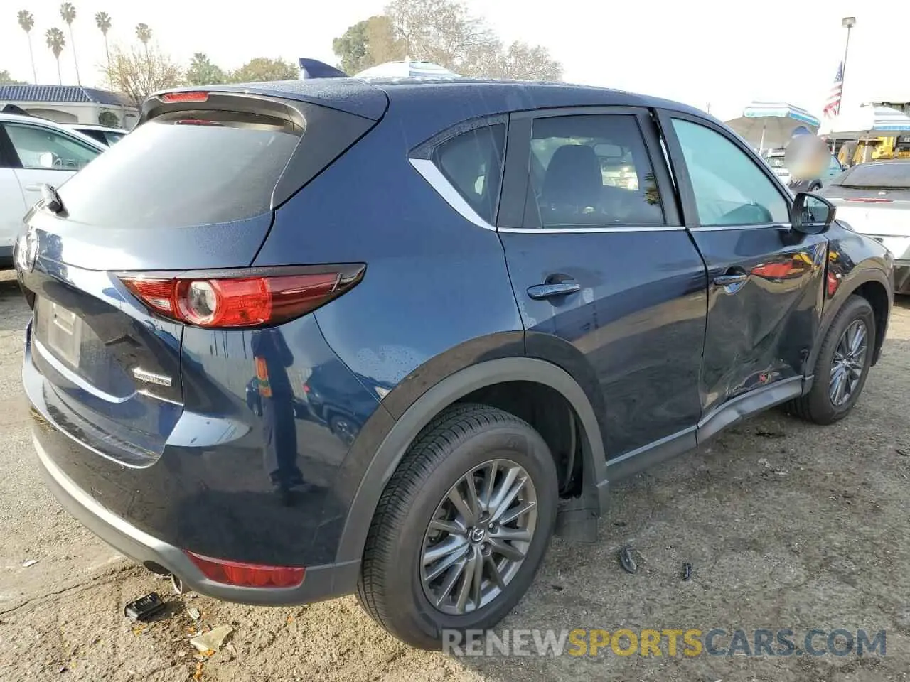 3 fotografías del automóvil dañado JM3KFACM4L0860328 MAZDA CX-5 2020