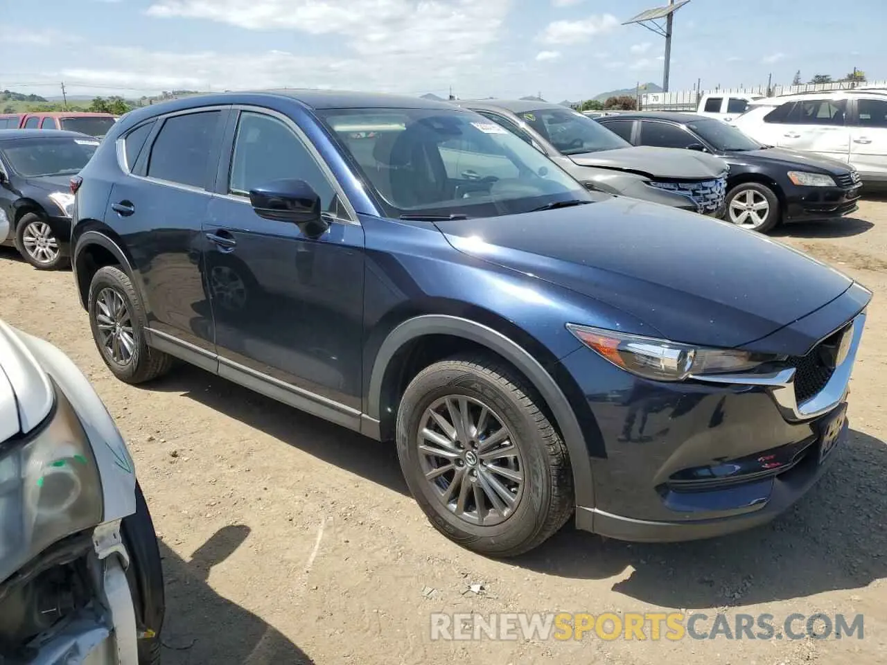 4 fotografías del automóvil dañado JM3KFACM5L0802650 MAZDA CX-5 2020
