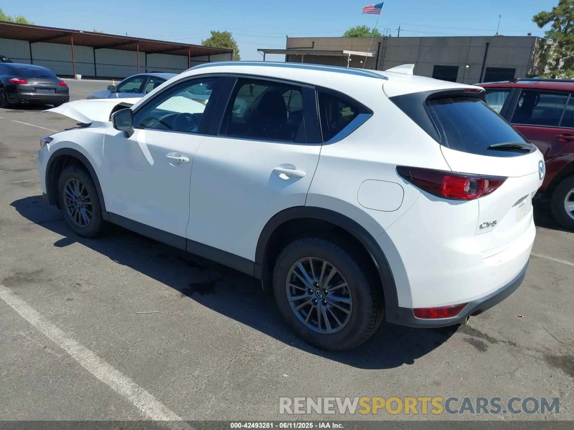 3 fotografías del automóvil dañado JM3KFACM5L0849192 MAZDA CX-5 2020