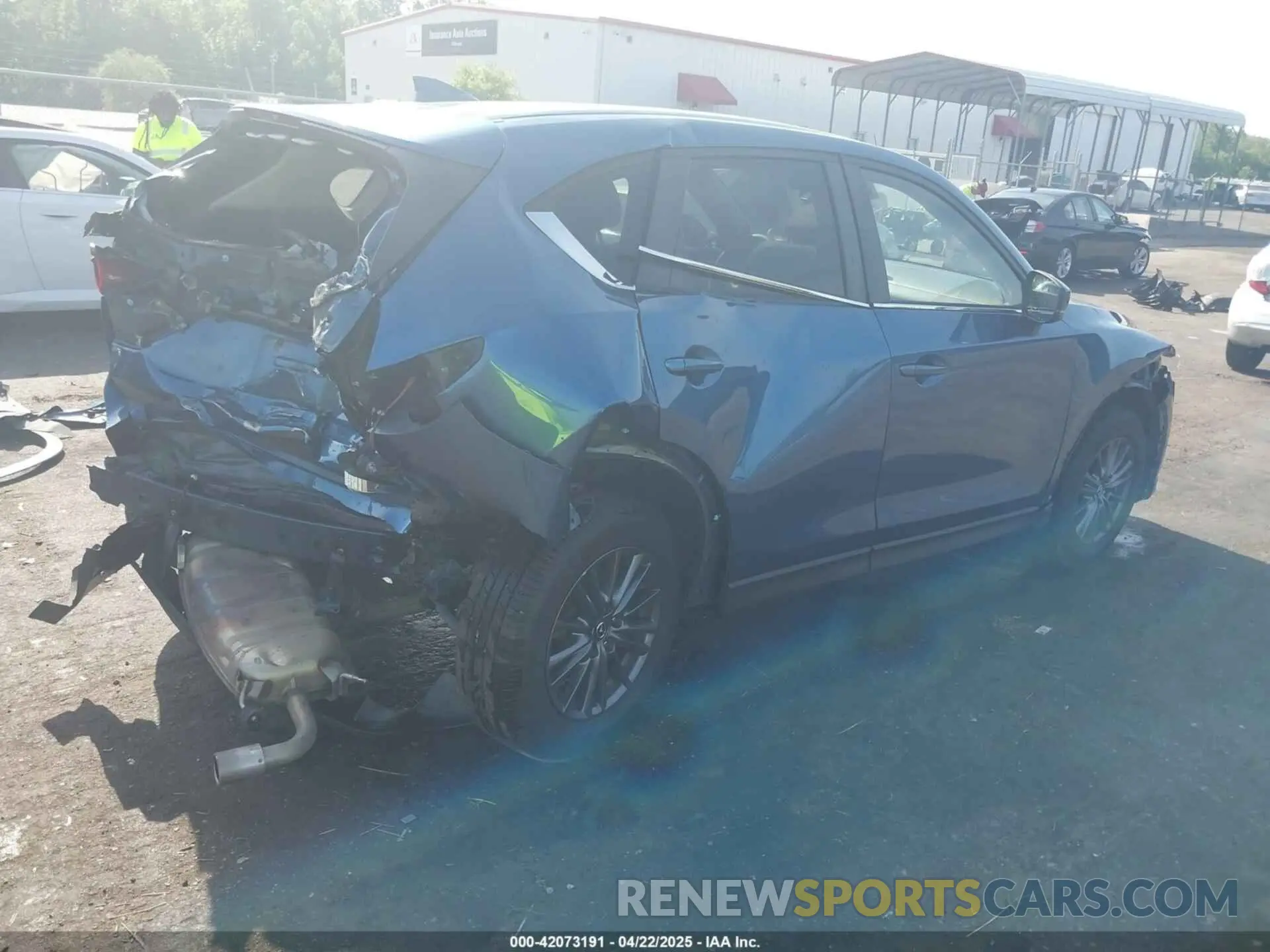 4 fotografías del automóvil dañado JM3KFACM5L1854290 MAZDA CX-5 2020