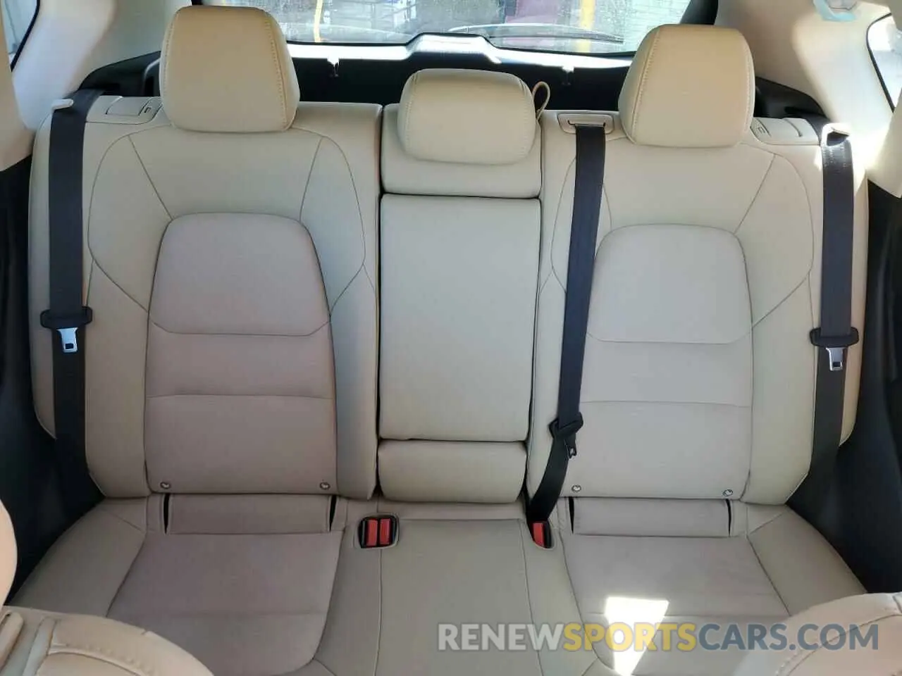 10 fotografías del automóvil dañado JM3KFACM6L0822146 MAZDA CX-5 2020