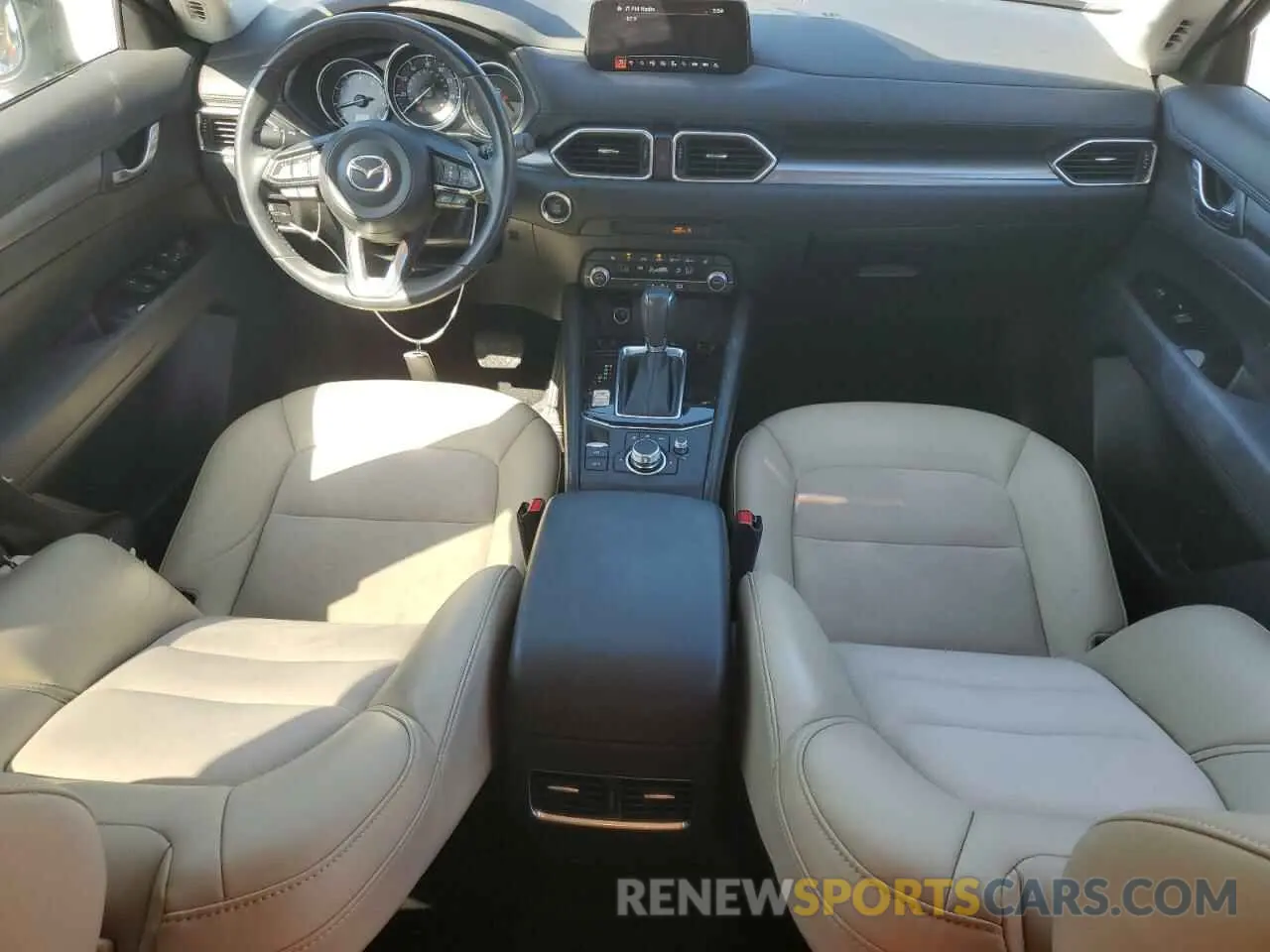 8 fotografías del automóvil dañado JM3KFACM6L0822146 MAZDA CX-5 2020