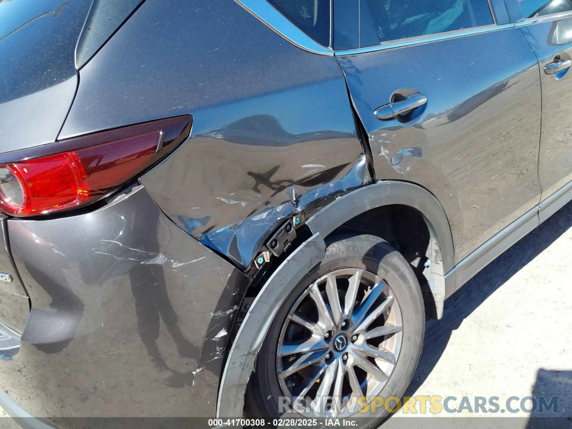 6 fotografías del automóvil dañado JM3KFACM6L1805549 MAZDA CX-5 2020