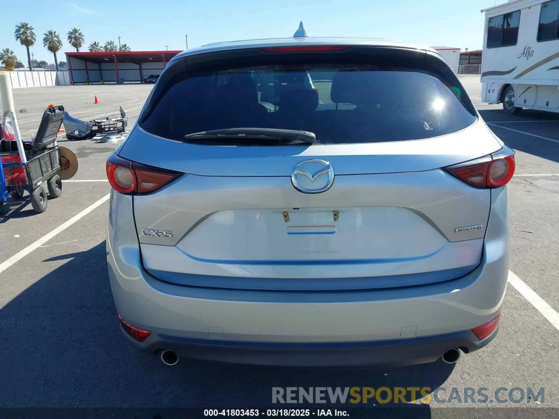 16 fotografías del automóvil dañado JM3KFACM7L0774401 MAZDA CX-5 2020