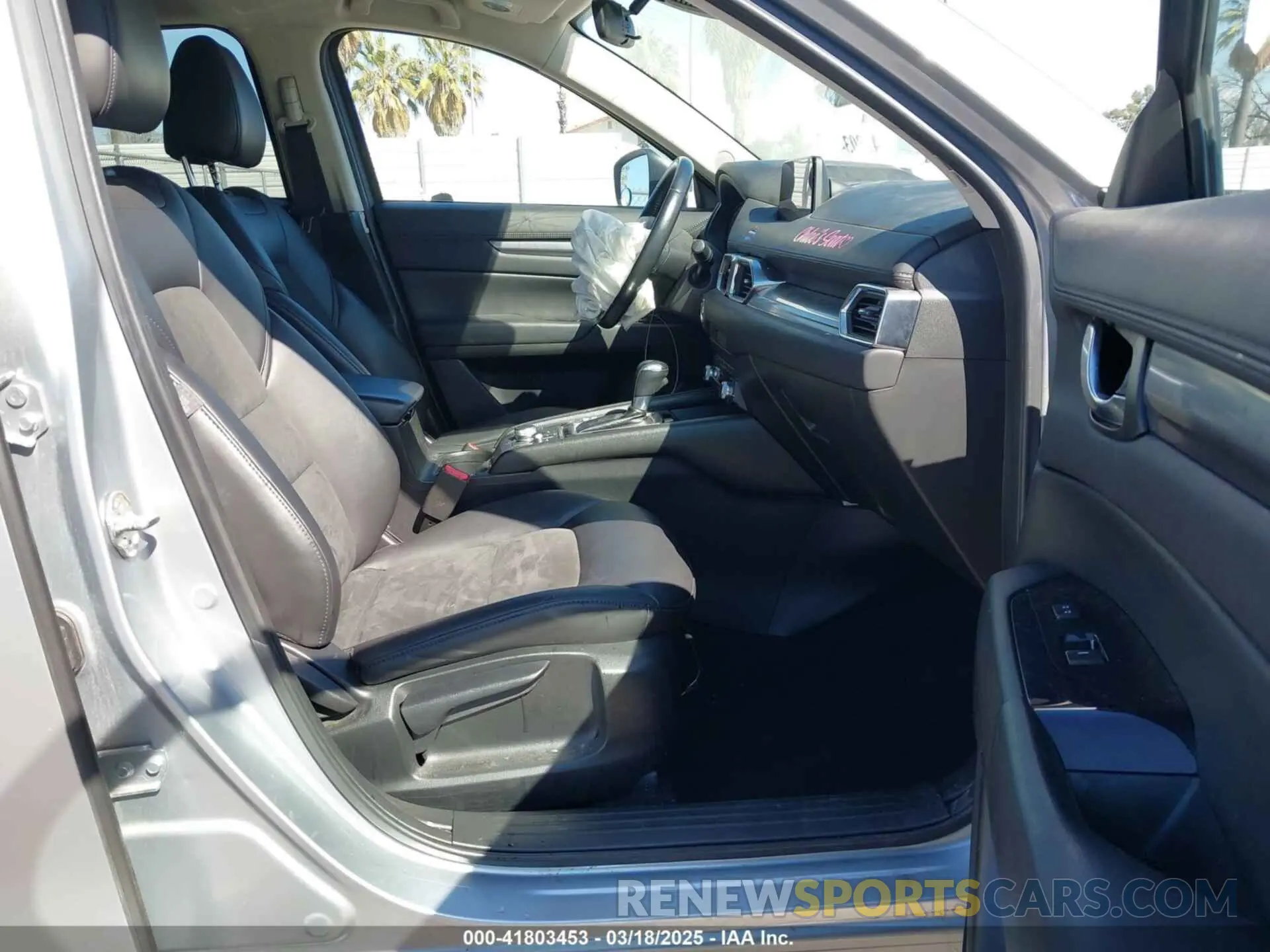 5 fotografías del automóvil dañado JM3KFACM7L0774401 MAZDA CX-5 2020