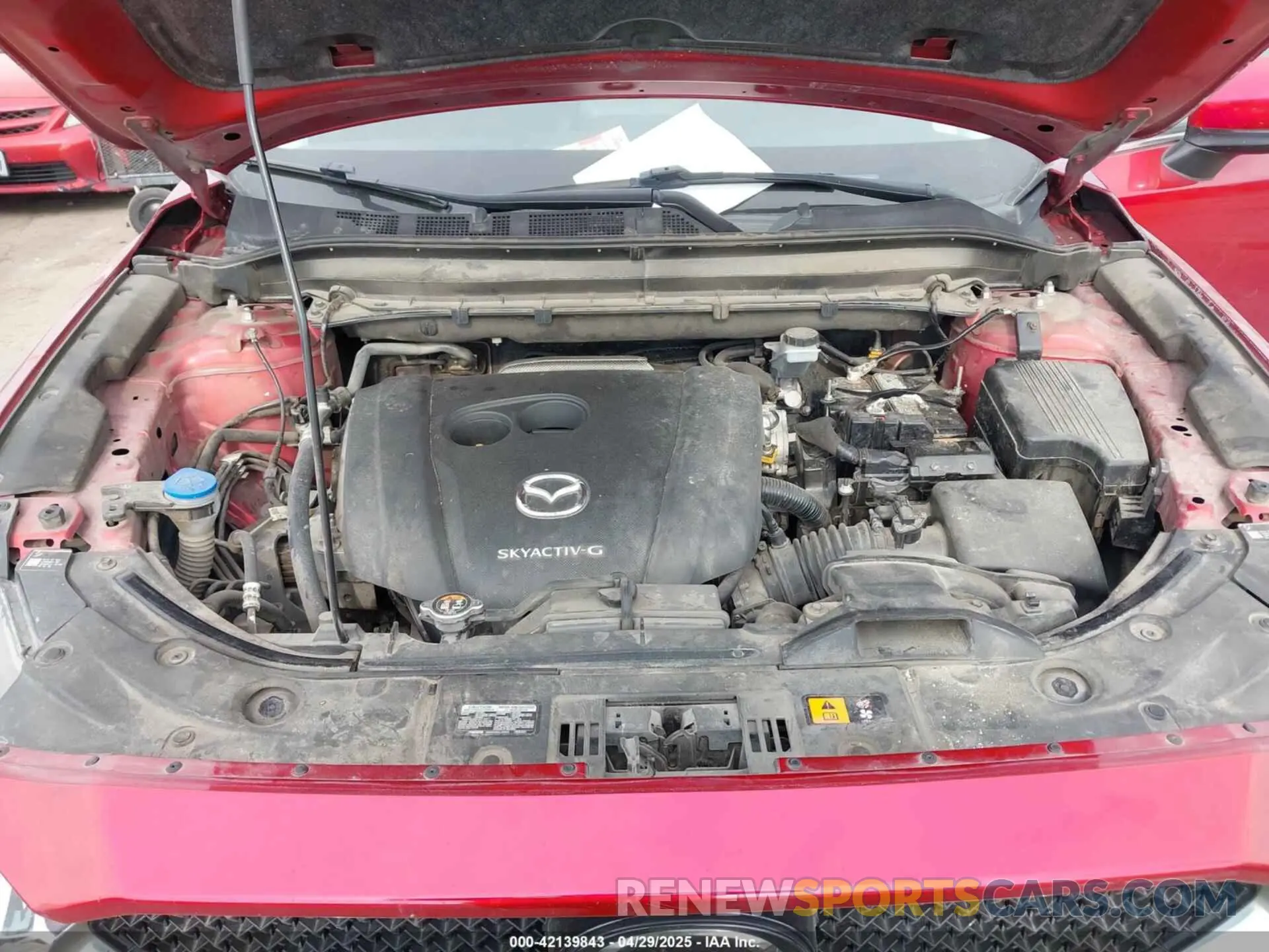 10 fotografías del automóvil dañado JM3KFACM7L0783227 MAZDA CX-5 2020