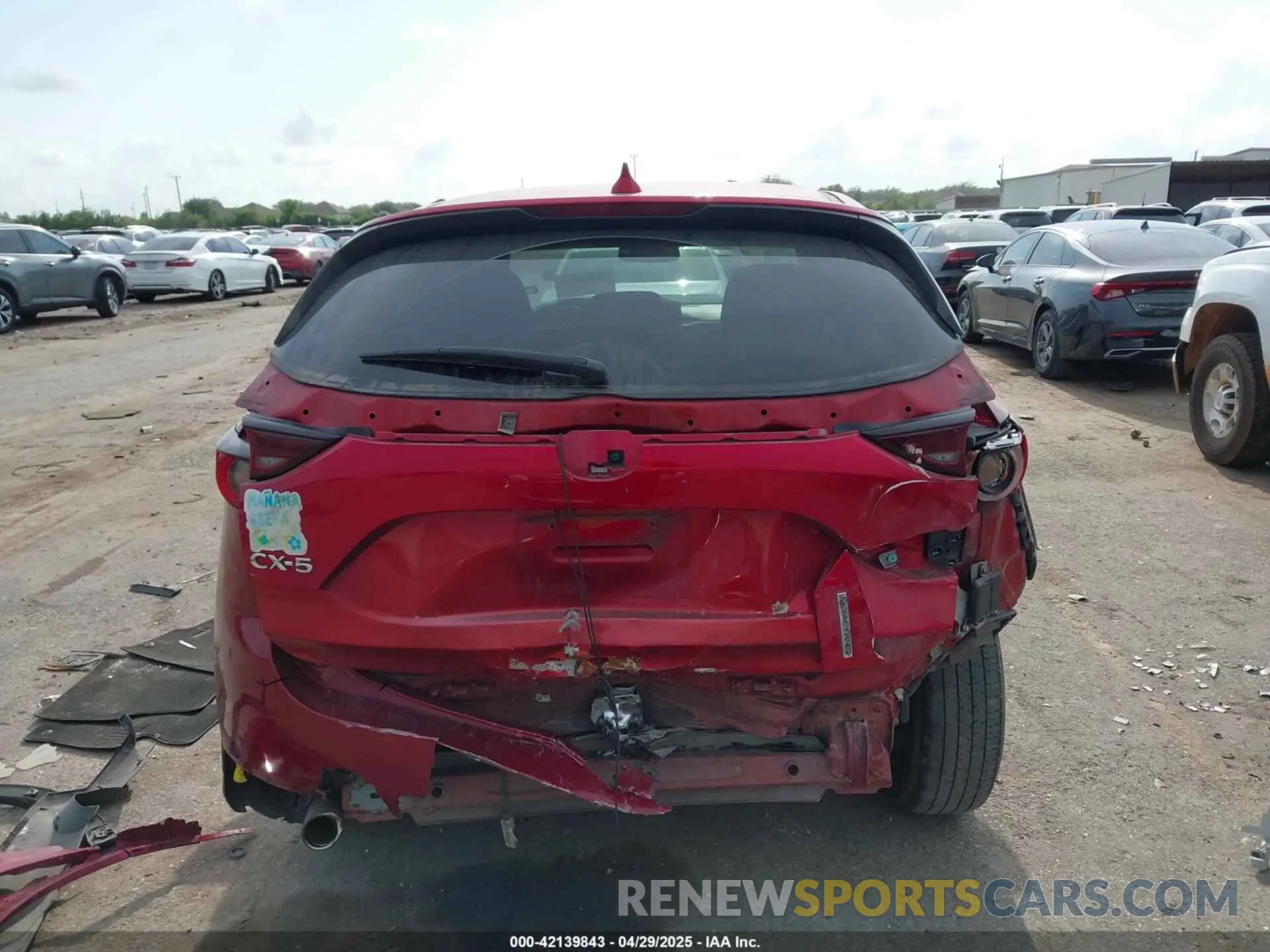 17 fotografías del automóvil dañado JM3KFACM7L0783227 MAZDA CX-5 2020