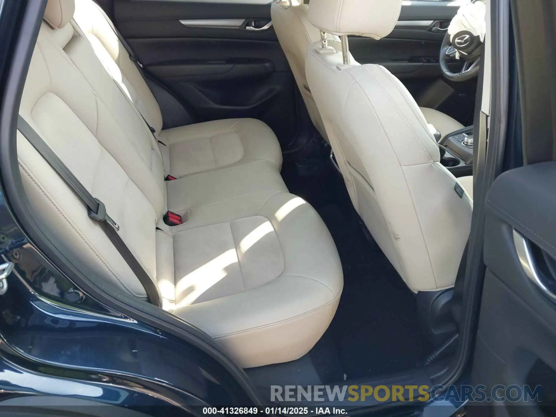 8 fotografías del automóvil dañado JM3KFACM9L0728519 MAZDA CX-5 2020