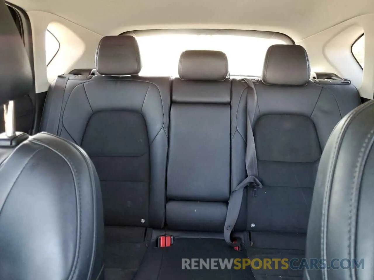 10 fotografías del automóvil dañado JM3KFACM9L0734627 MAZDA CX-5 2020