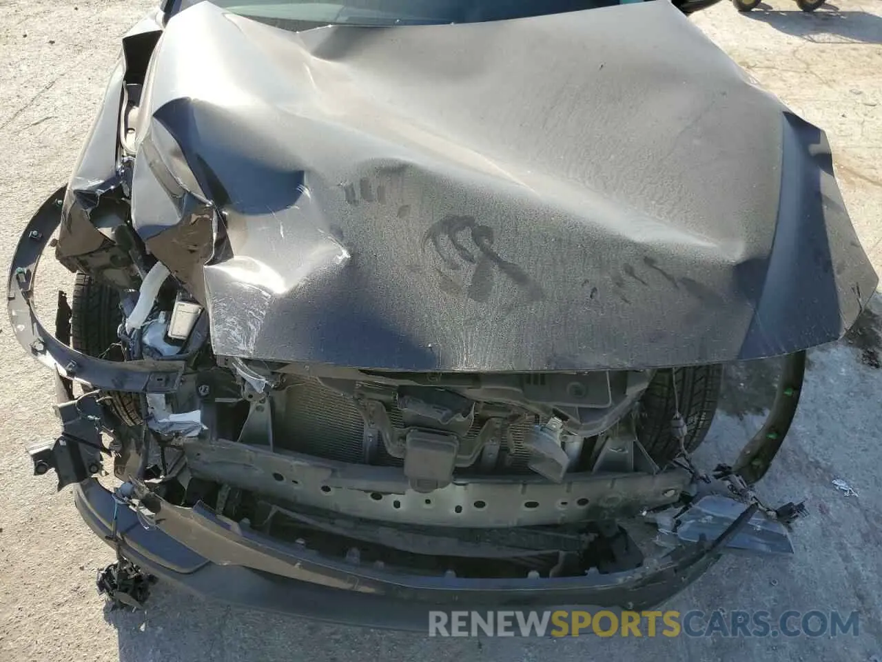 12 fotografías del automóvil dañado JM3KFACM9L0734627 MAZDA CX-5 2020
