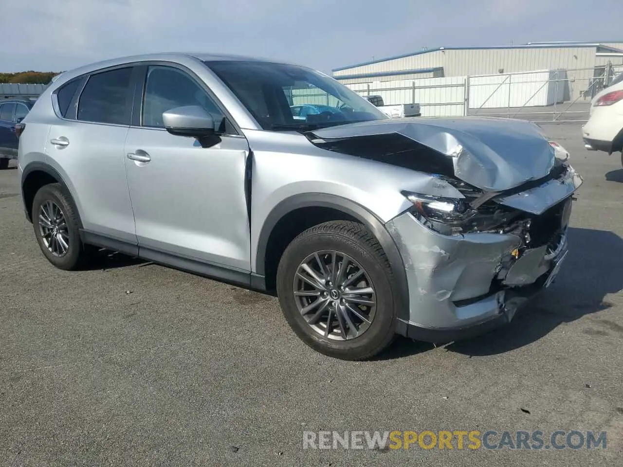 4 fotografías del automóvil dañado JM3KFACMXL0766115 MAZDA CX-5 2020