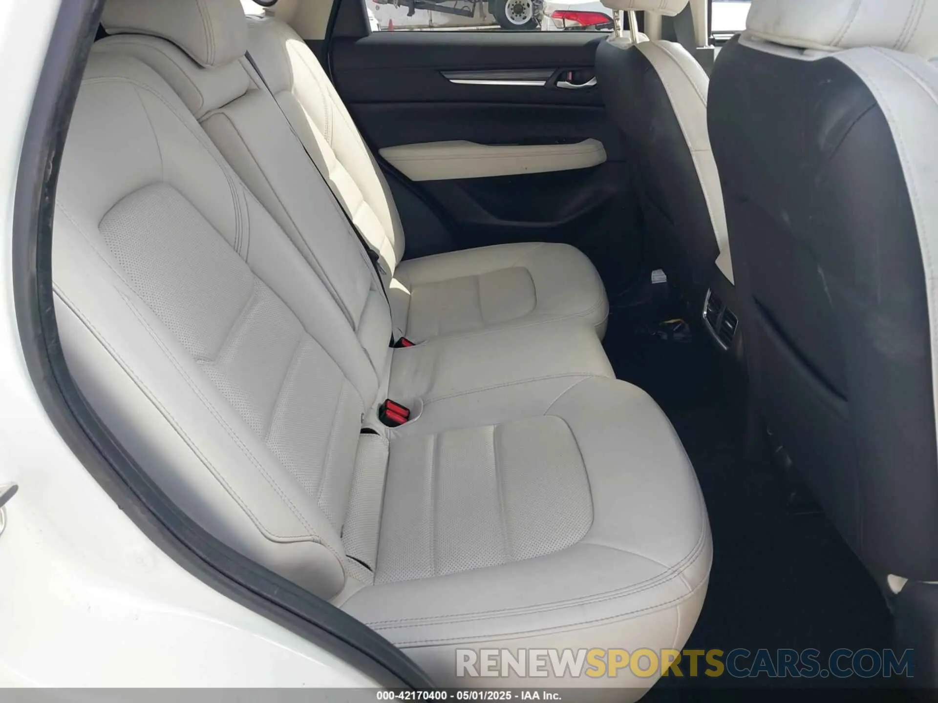 8 fotografías del automóvil dañado JM3KFADM0L0859059 MAZDA CX-5 2020