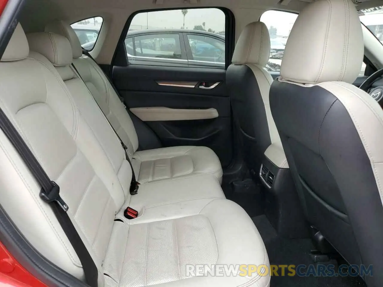 11 fotografías del automóvil dañado JM3KFADM1L1837775 MAZDA CX-5 2020