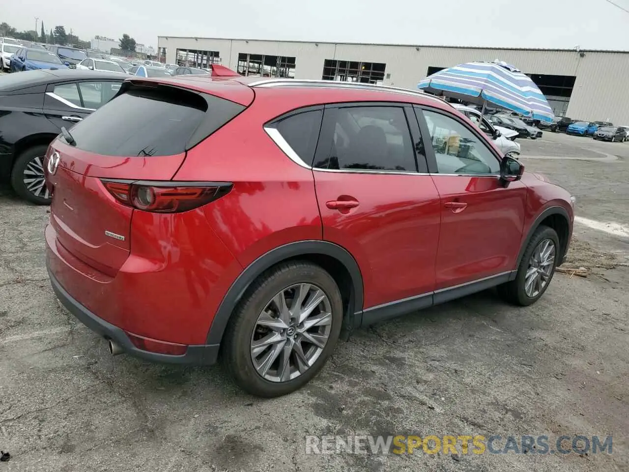 3 fotografías del automóvil dañado JM3KFADM1L1837775 MAZDA CX-5 2020