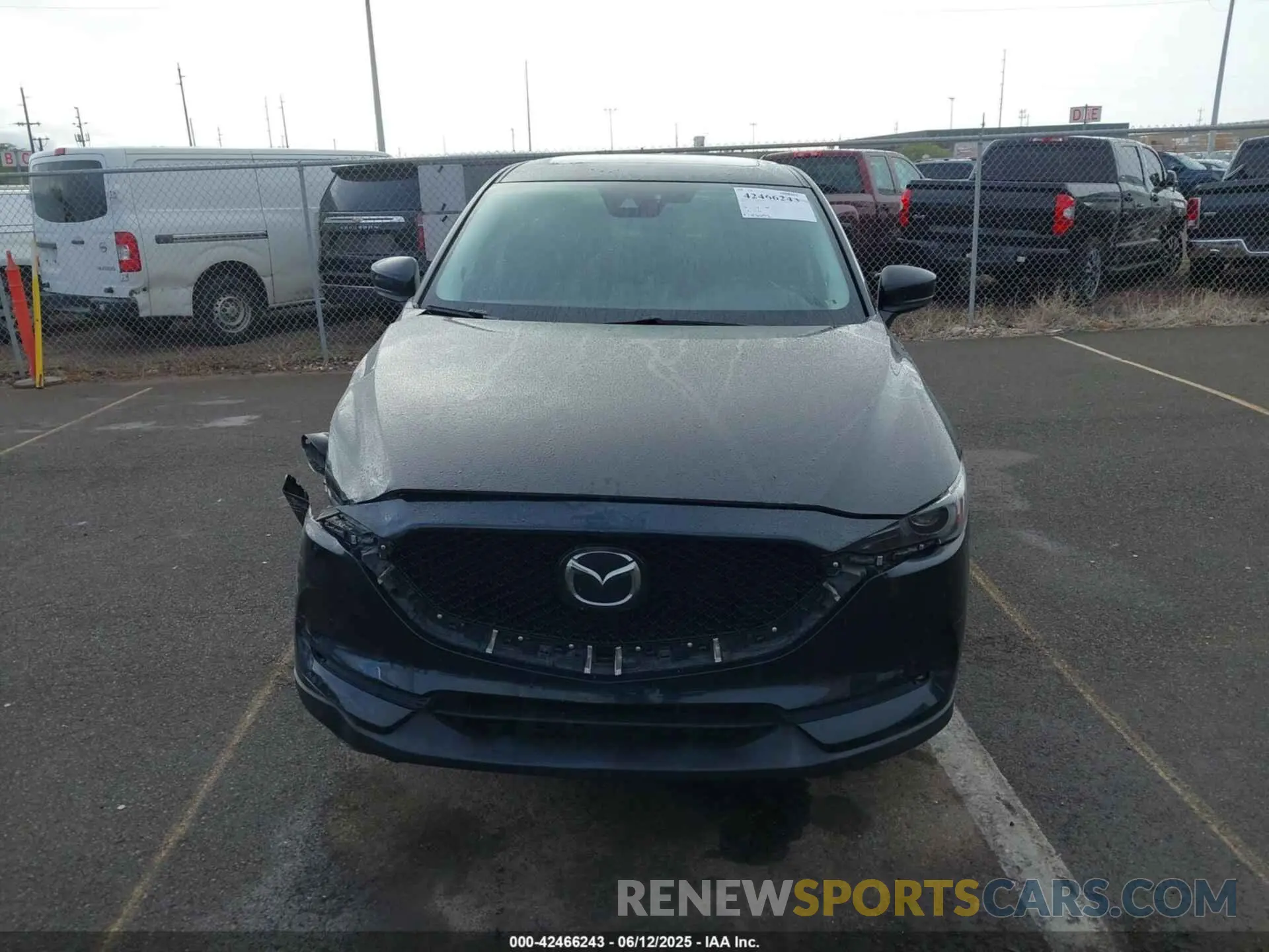 12 fotografías del automóvil dañado JM3KFADM2L0732104 MAZDA CX-5 2020