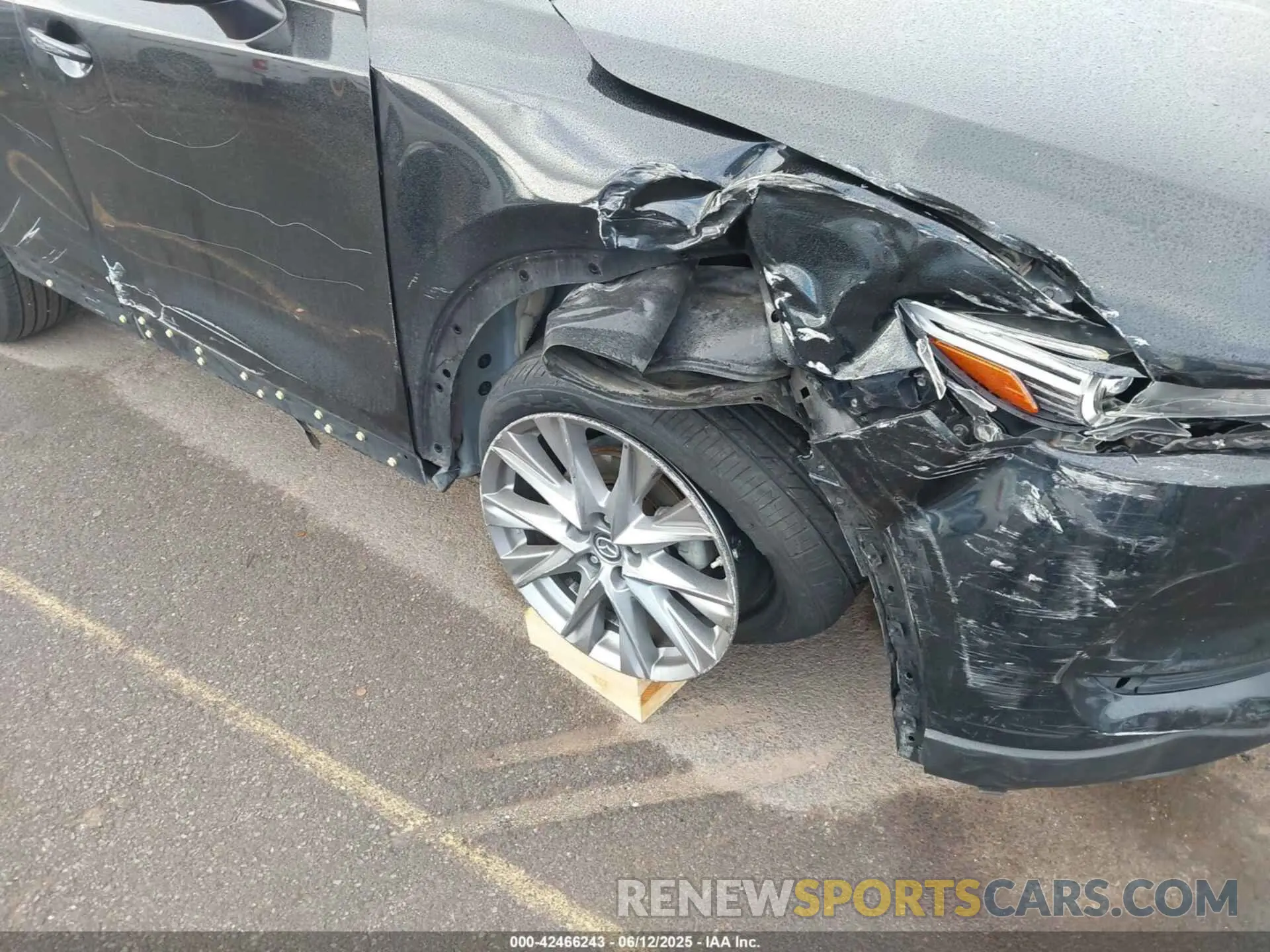 17 fotografías del automóvil dañado JM3KFADM2L0732104 MAZDA CX-5 2020