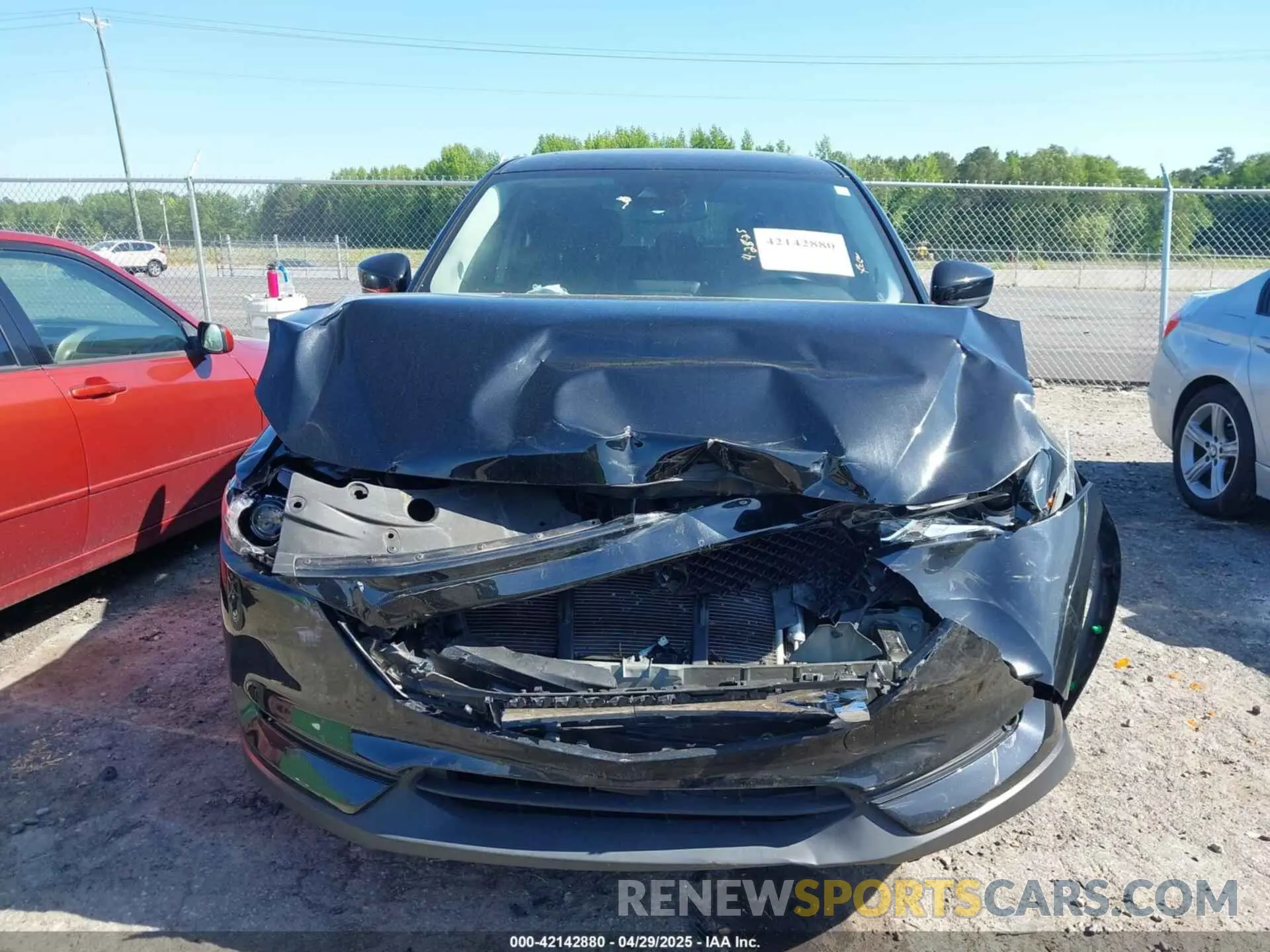 13 fotografías del automóvil dañado JM3KFADM2L0778189 MAZDA CX-5 2020