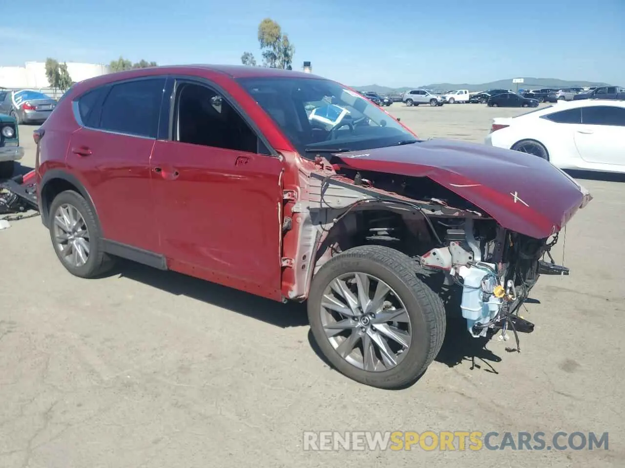 4 fotografías del automóvil dañado JM3KFADM2L0808324 MAZDA CX-5 2020