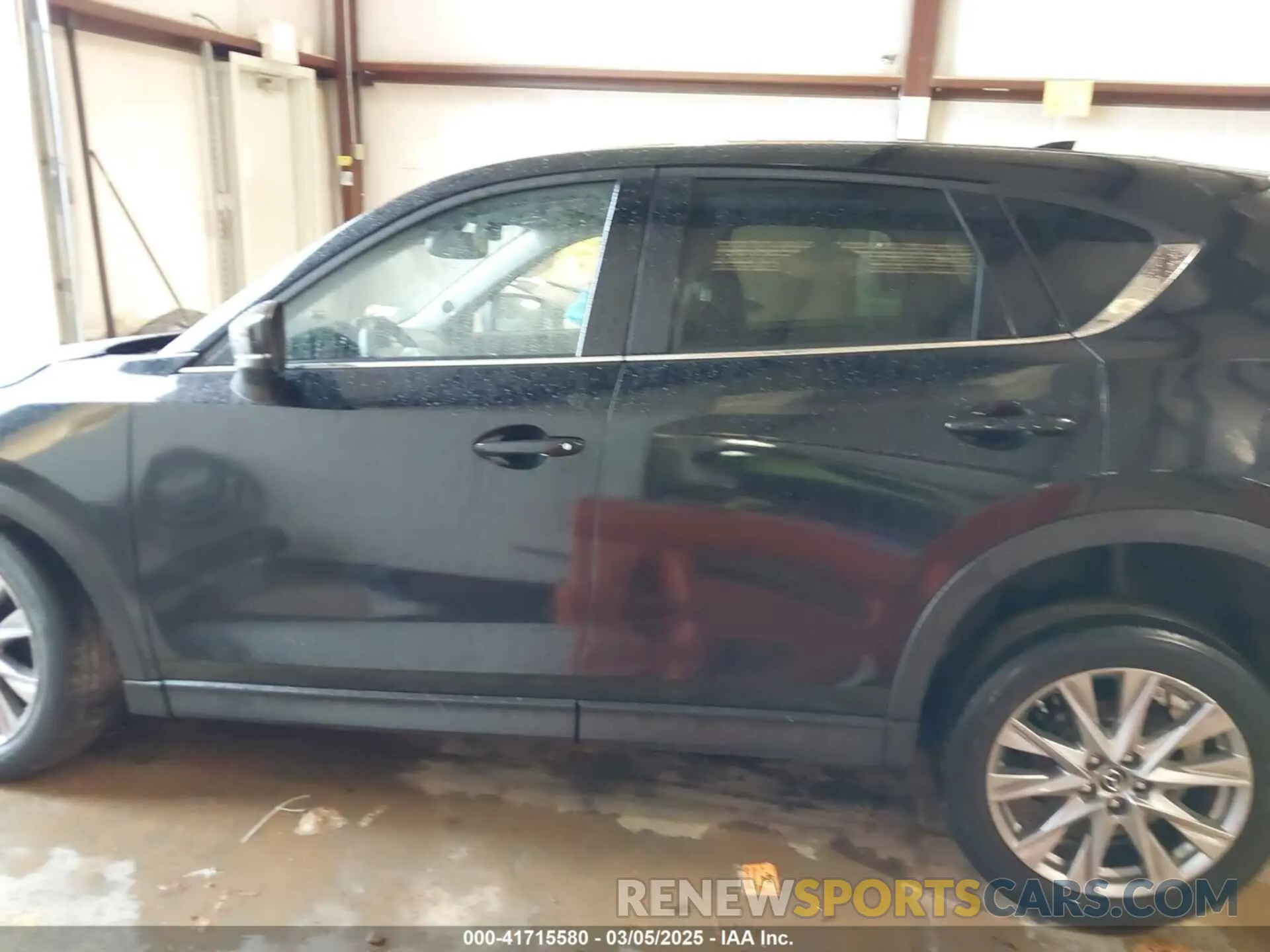 15 fotografías del automóvil dañado JM3KFADM3L0742625 MAZDA CX-5 2020