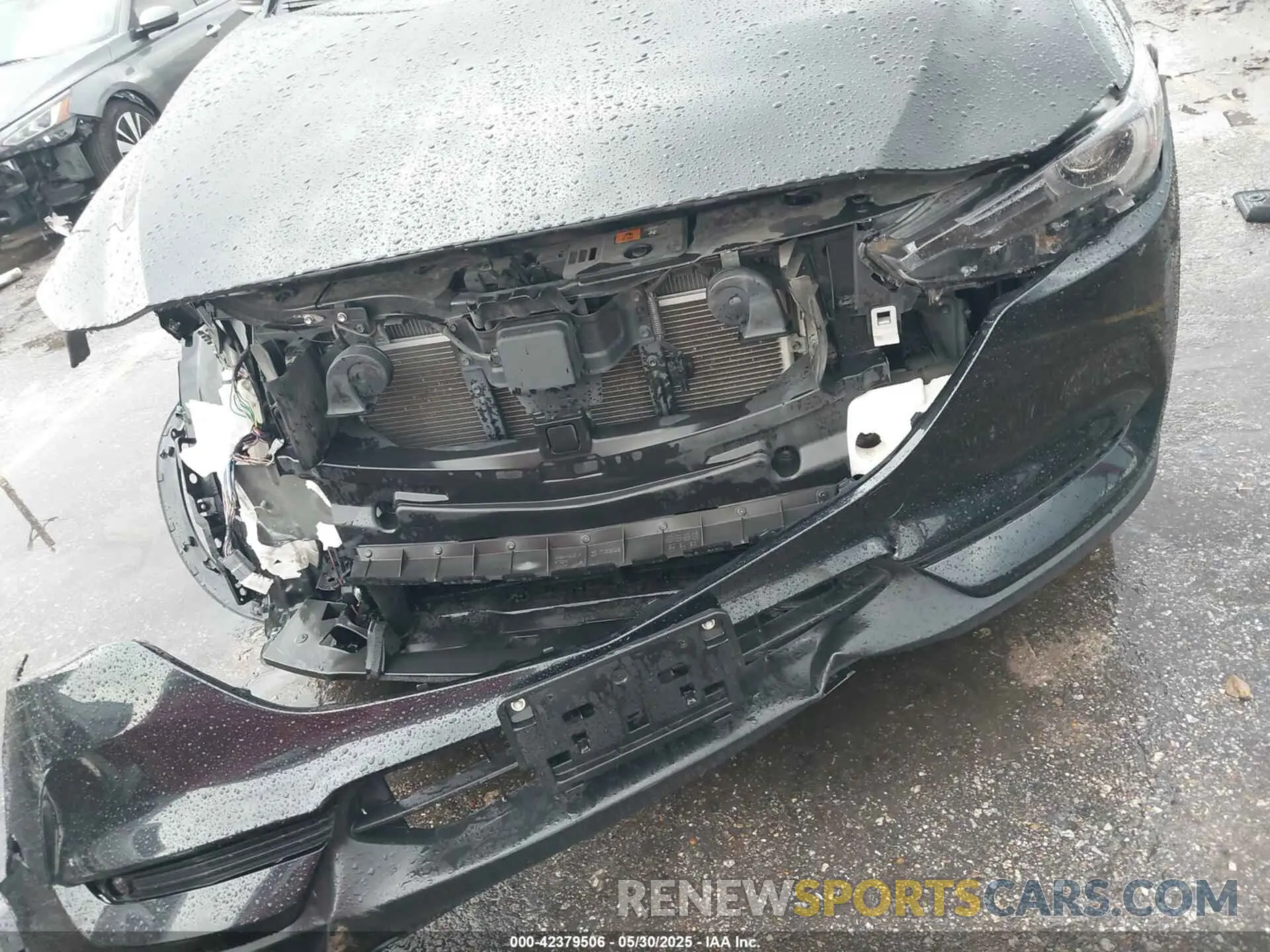 13 fotografías del automóvil dañado JM3KFADM3L0792893 MAZDA CX-5 2020