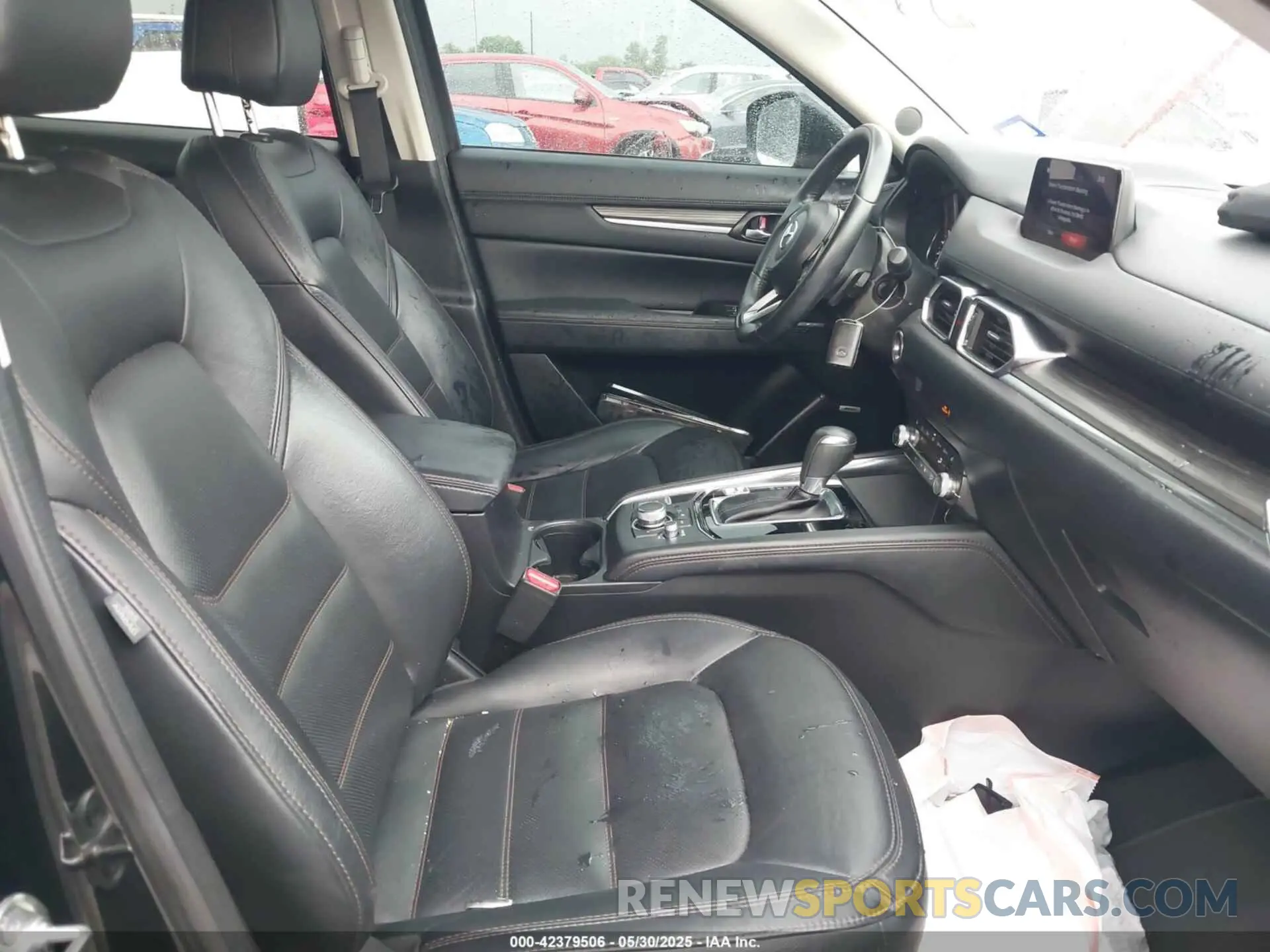 5 fotografías del automóvil dañado JM3KFADM3L0792893 MAZDA CX-5 2020