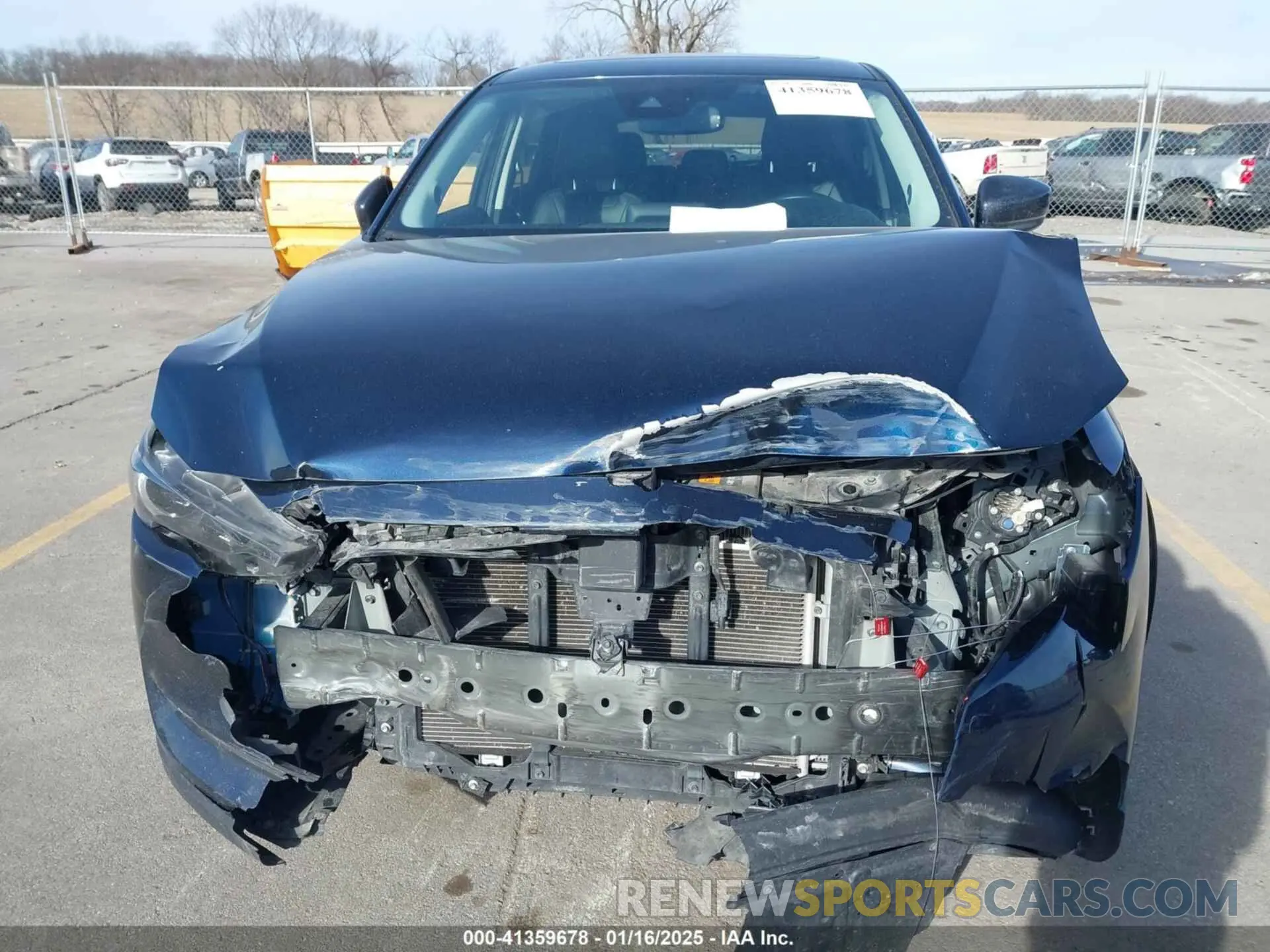 11 fotografías del automóvil dañado JM3KFADM3L0804492 MAZDA CX-5 2020