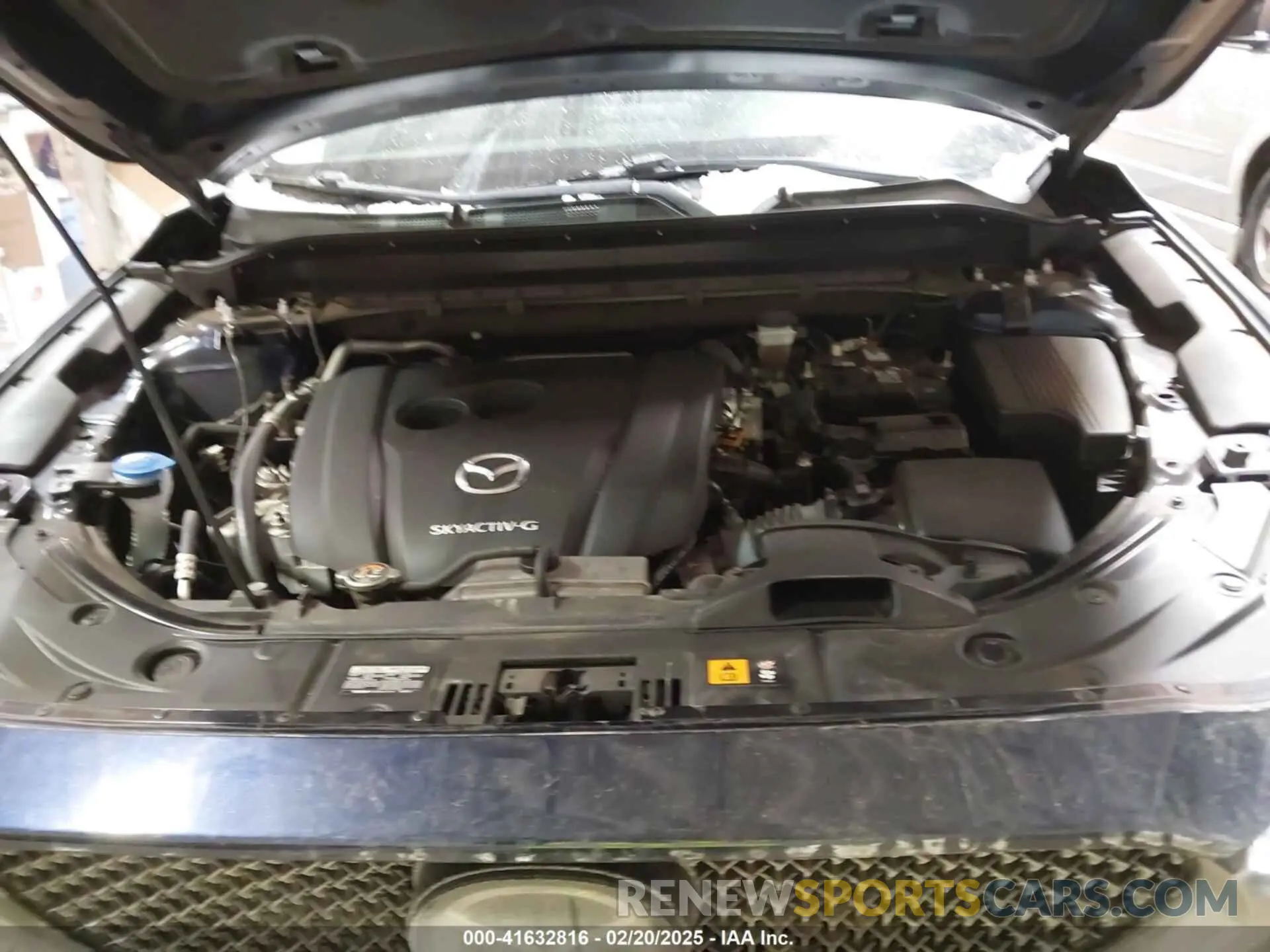10 fotografías del automóvil dañado JM3KFADM4L0780817 MAZDA CX-5 2020