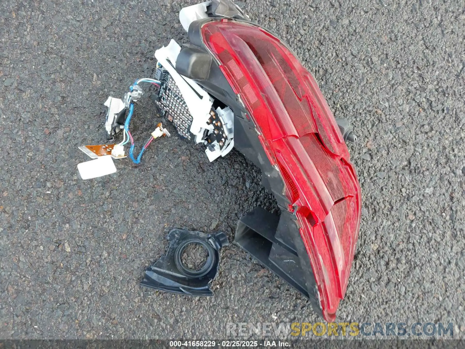 12 fotografías del automóvil dañado JM3KFADM4L1850357 MAZDA CX-5 2020
