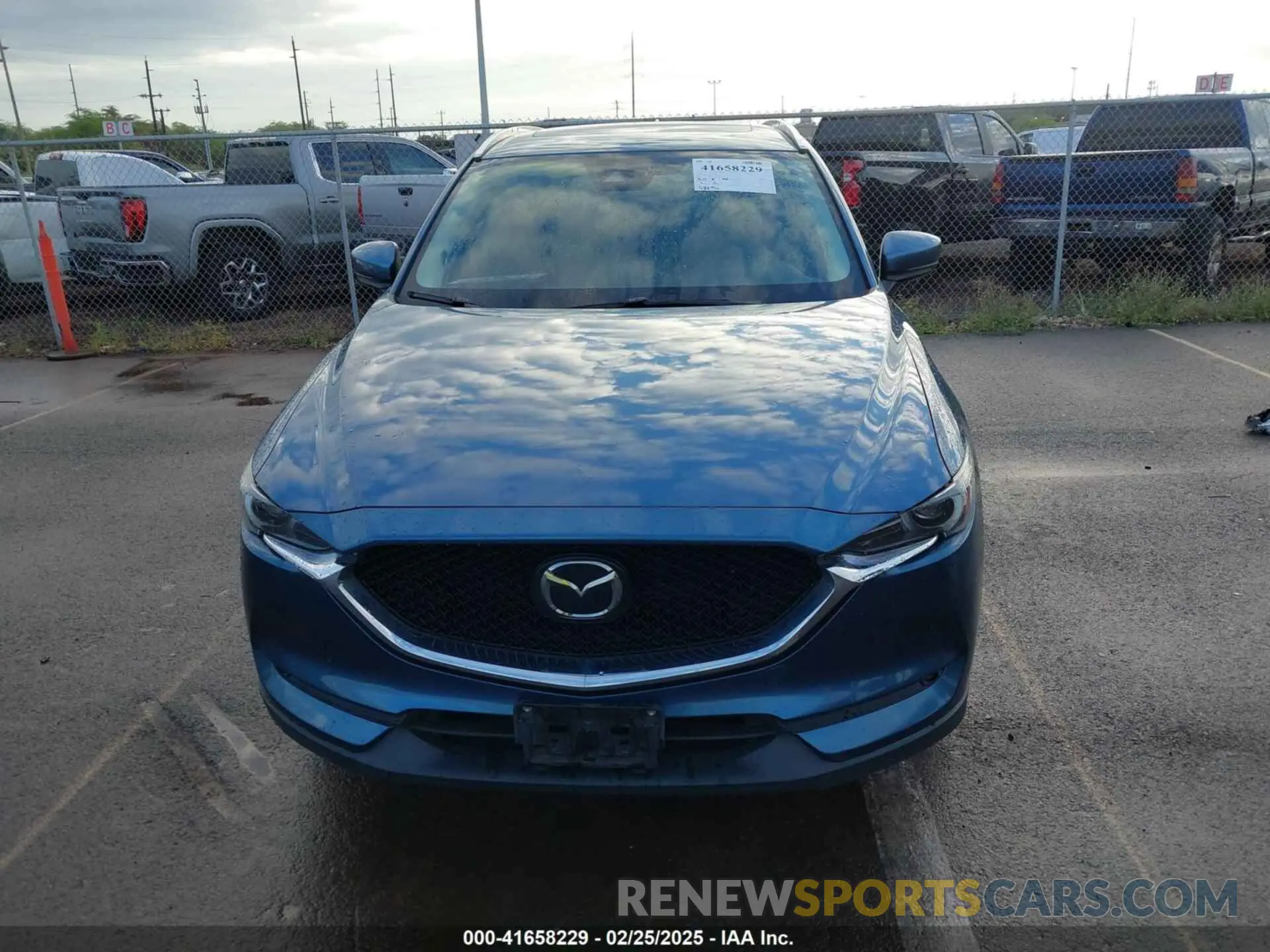 13 fotografías del automóvil dañado JM3KFADM4L1850357 MAZDA CX-5 2020