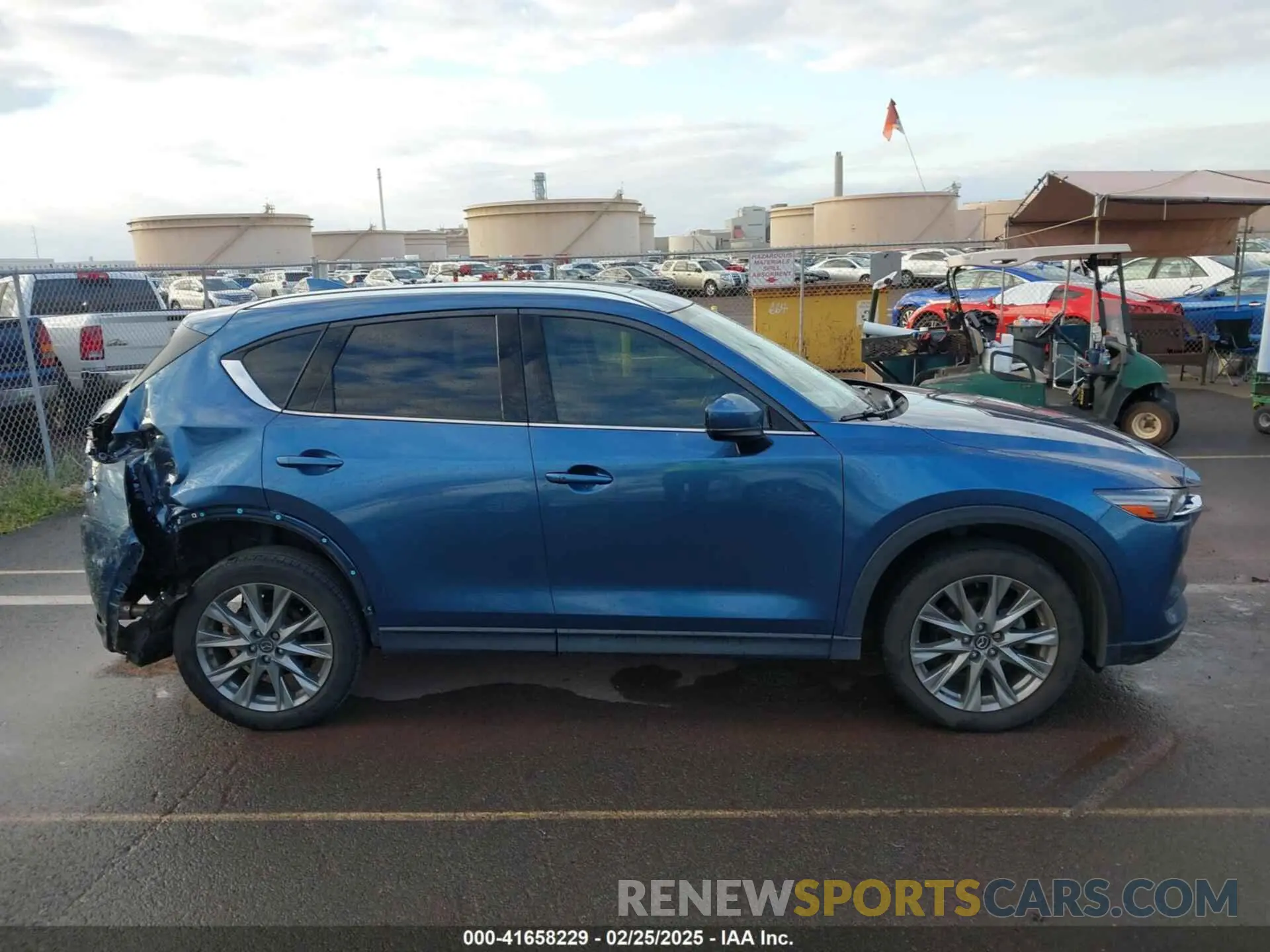 14 fotografías del automóvil dañado JM3KFADM4L1850357 MAZDA CX-5 2020