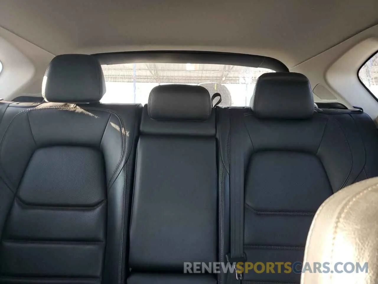 10 fotografías del automóvil dañado JM3KFADM5L0727348 MAZDA CX-5 2020