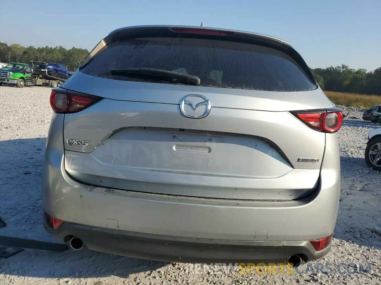 6 fotografías del automóvil dañado JM3KFADM5L0727348 MAZDA CX-5 2020