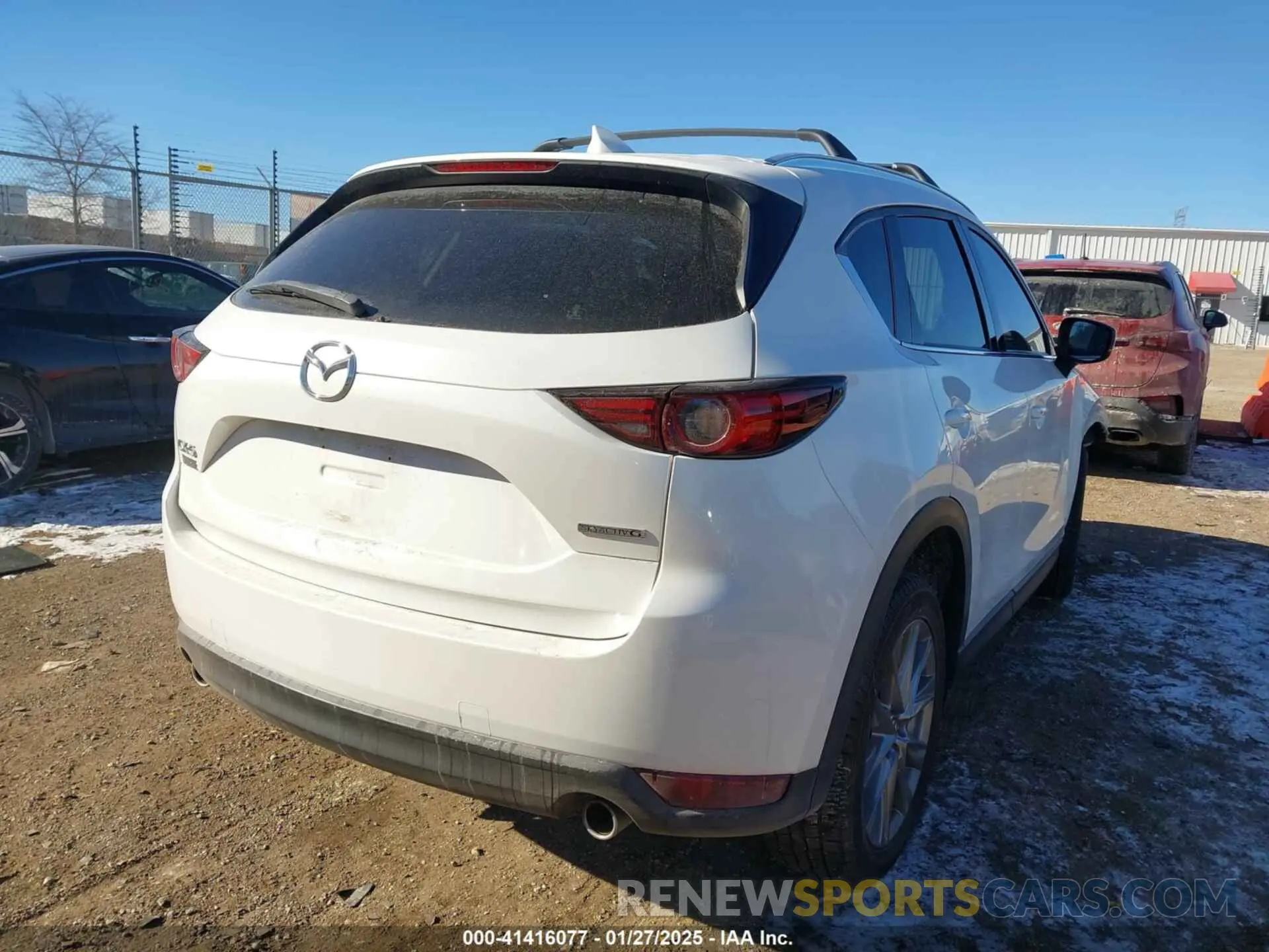 4 fotografías del automóvil dañado JM3KFADM5L1815374 MAZDA CX-5 2020